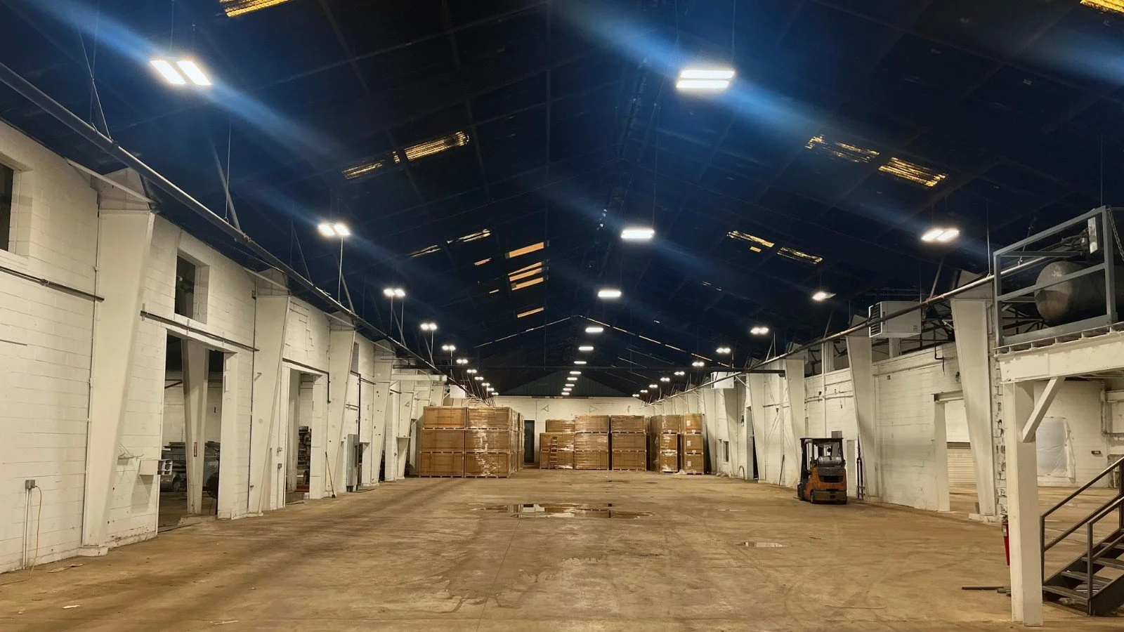 650EastTaylorAvenueWarehouse1_1600x900.jpg