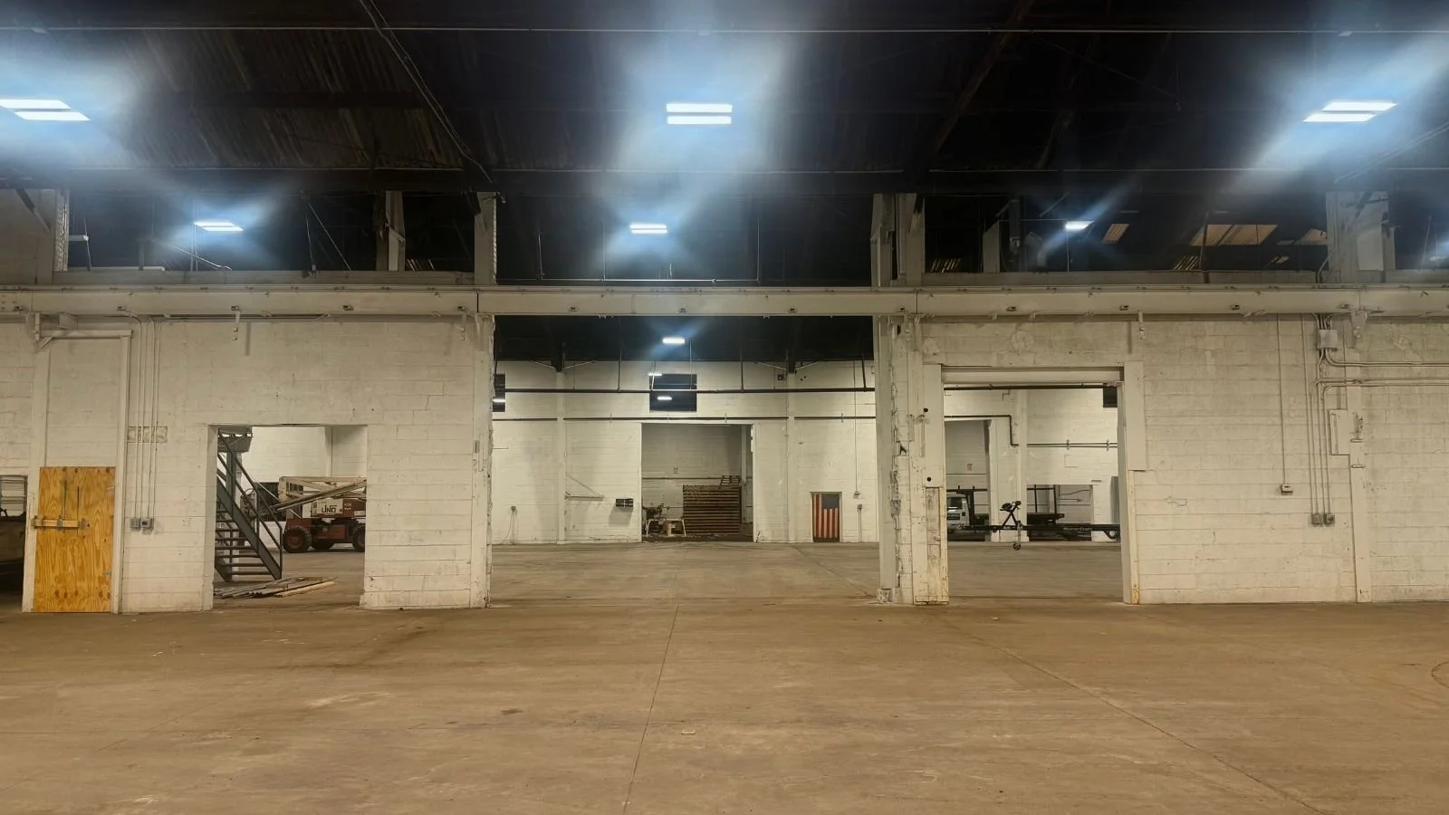 650EastTaylorAvenueWarehouse4_1600x900.jpg