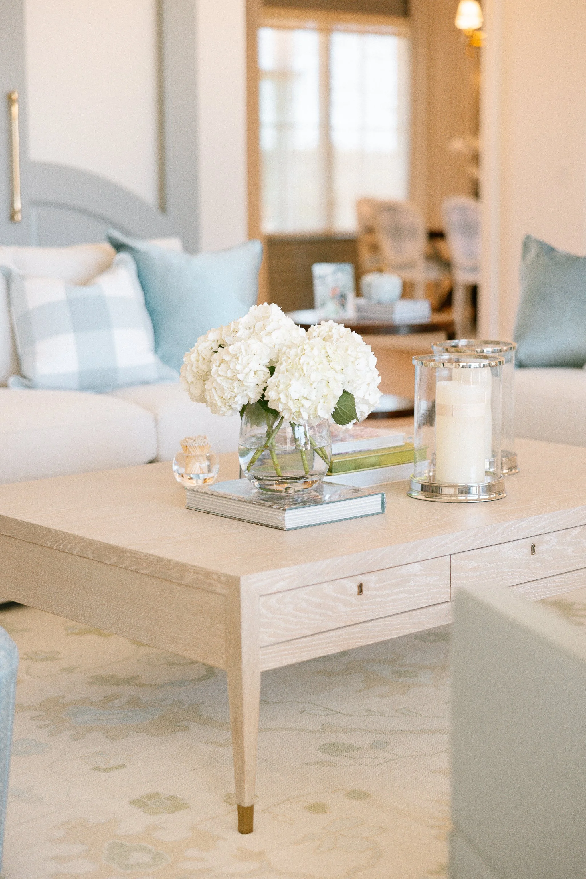 Living Room 1.jpg