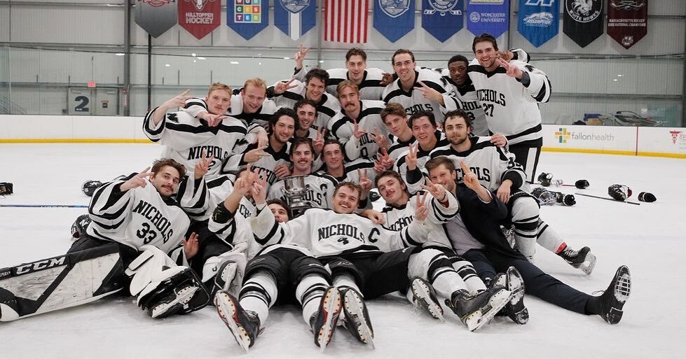 Nothing quite like a pig pile team photo!!

Congrats to our partners @ncbison_mhockey on defending their WooCup Championship this weekend.