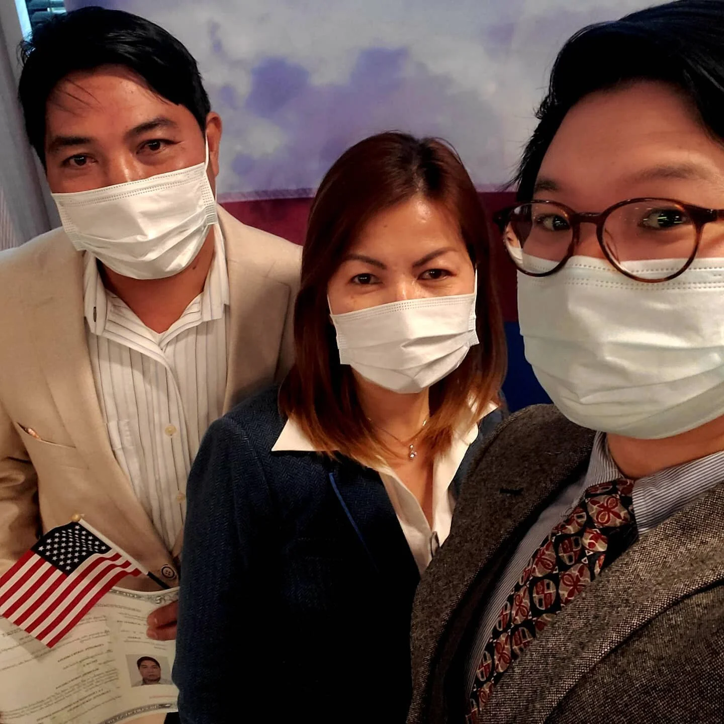 Through sickness and health, poverty&nbsp;and wealth - and rare blessings! The unicorned husband and wife's simultaneous-naturalization~

Mr. A, Mrs. Y, both applied and had issues with their case. Outside of the interview, they were calm, cool, coll