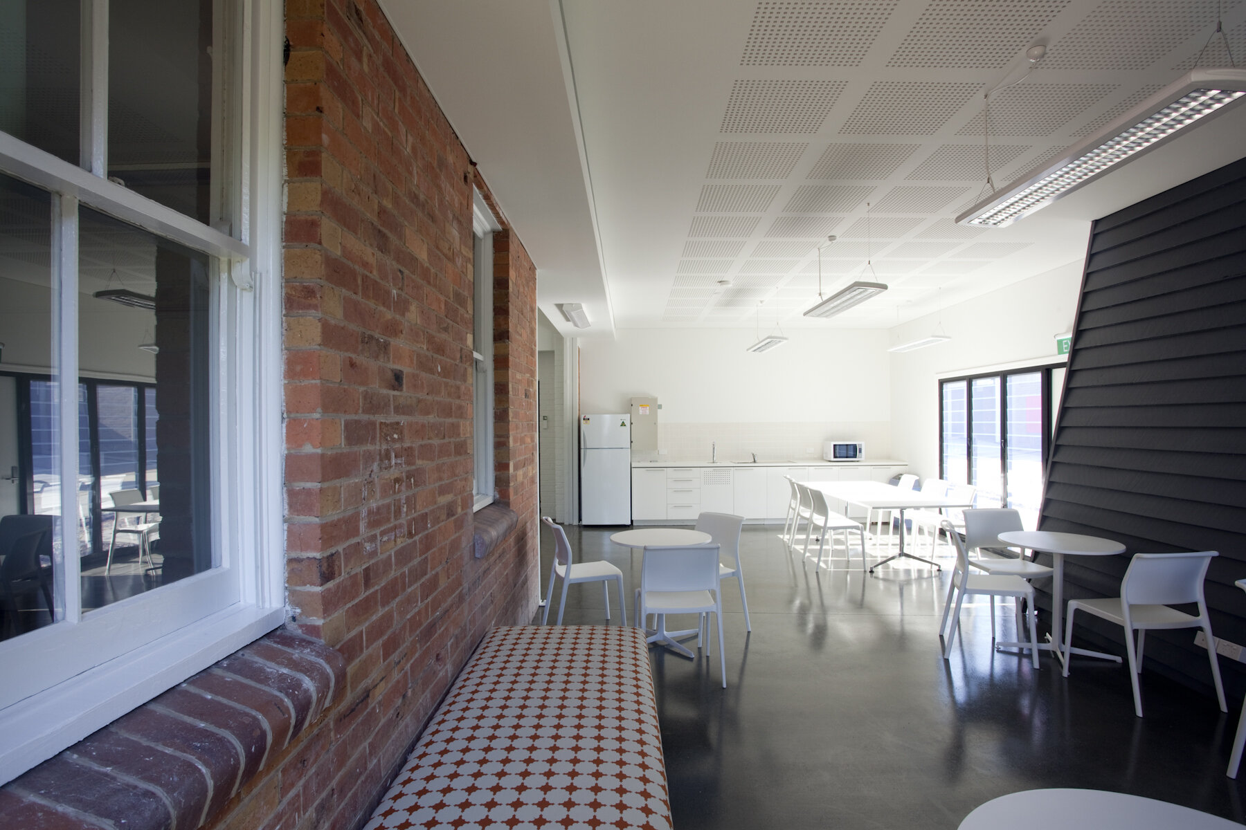 Old Redcliffe Fire Station Art Gallery — Wilson Architects 2021