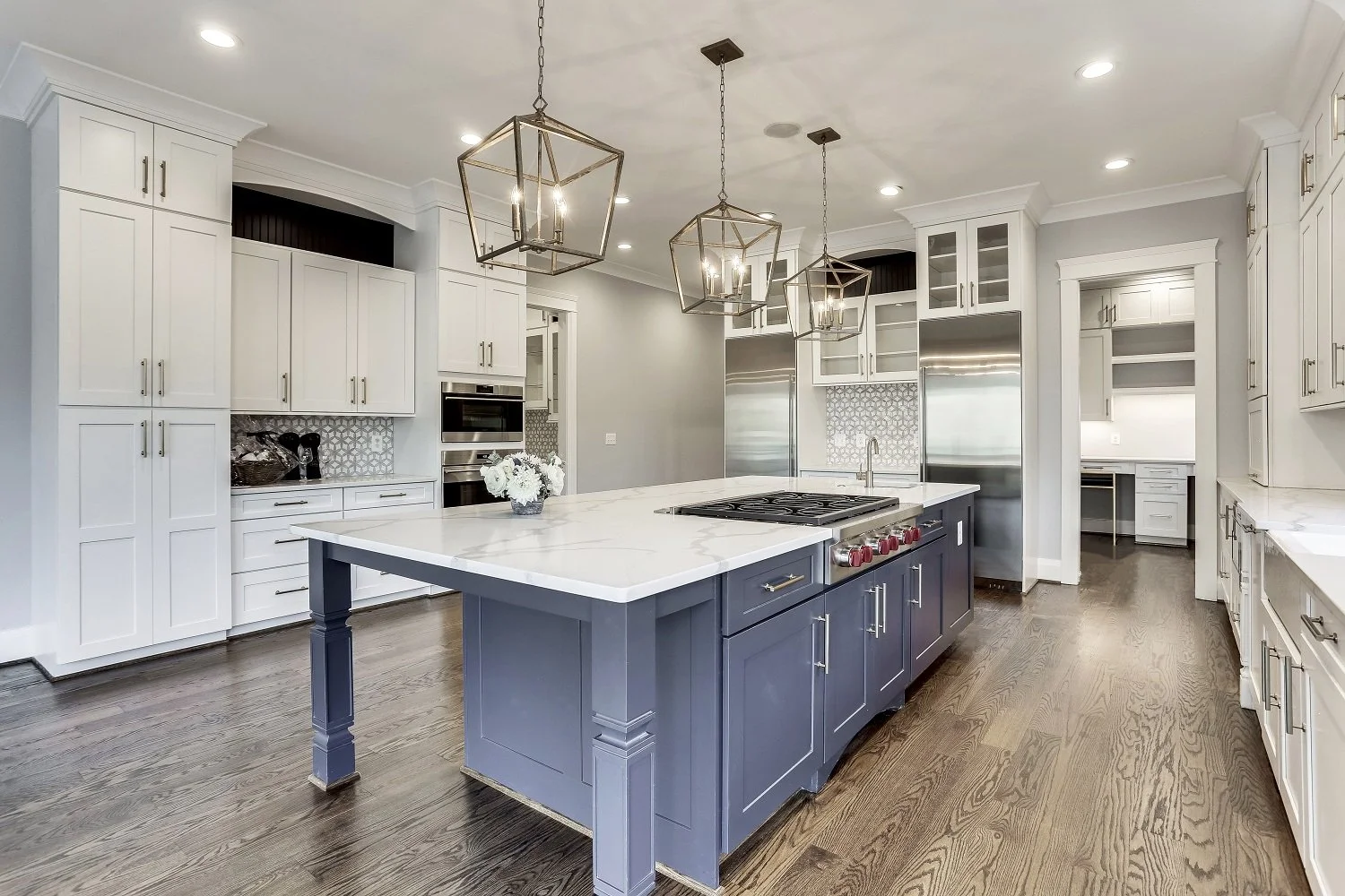 3656-N-Monroe-Street-Arlington-Classic Cottages (3).jpg