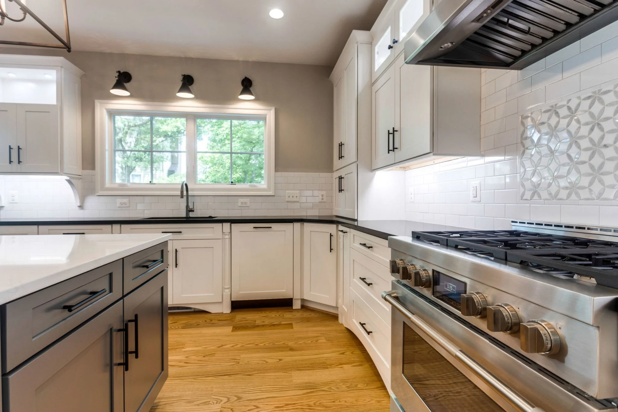 1601-N-Stafford-Street-Arlinton-Virginia-Cherrydale-Classic Cottages (4).jpg