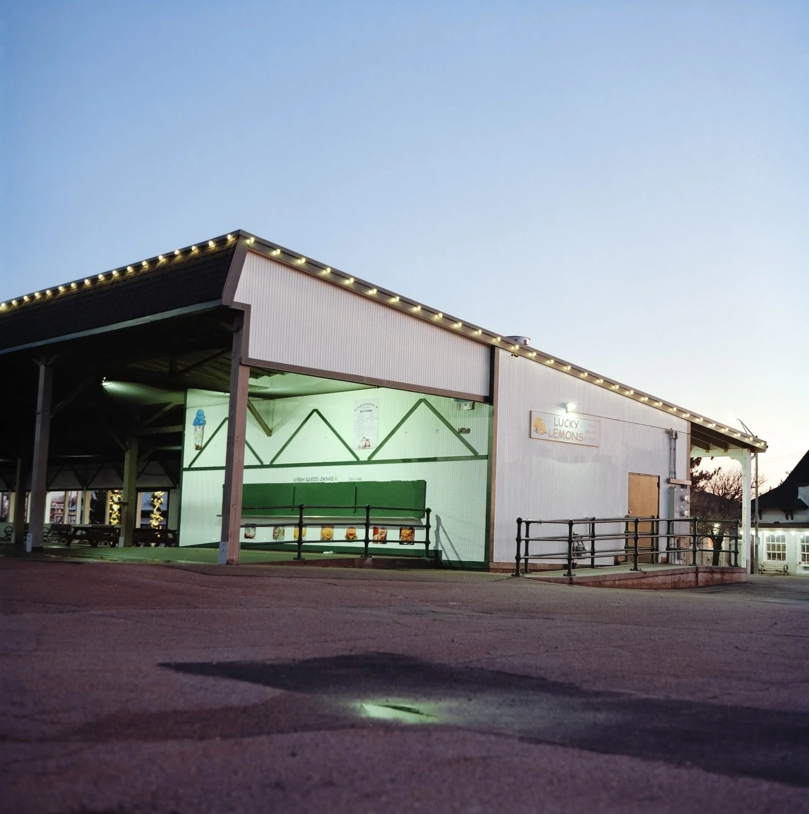 Lucky Lemons - Hull - December 2024