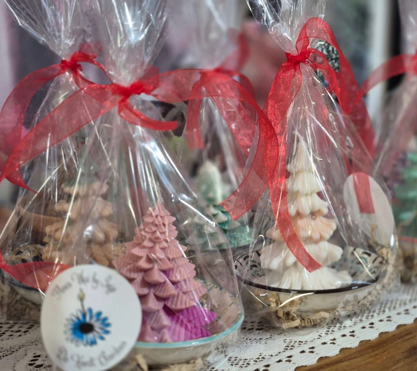 When your kitchen starts to look like Santa's candle workshop 🙂
We are open 9 to 6
#deherdtgardens
#florawixbyinge 
#coffeeshop