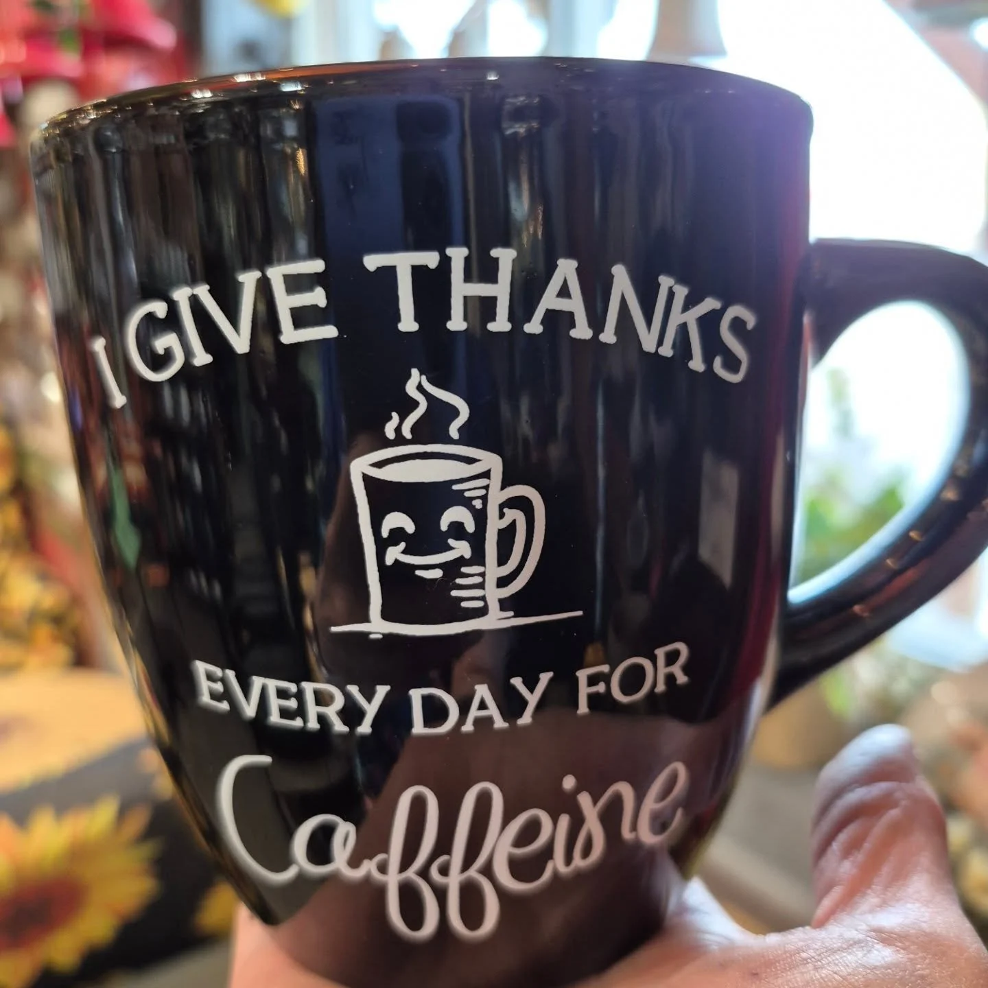 New coffee cups for your favorite drink 🙂 open today 9 to 6
#coffeeshop 
#deherdtgardens 
#coffeecup