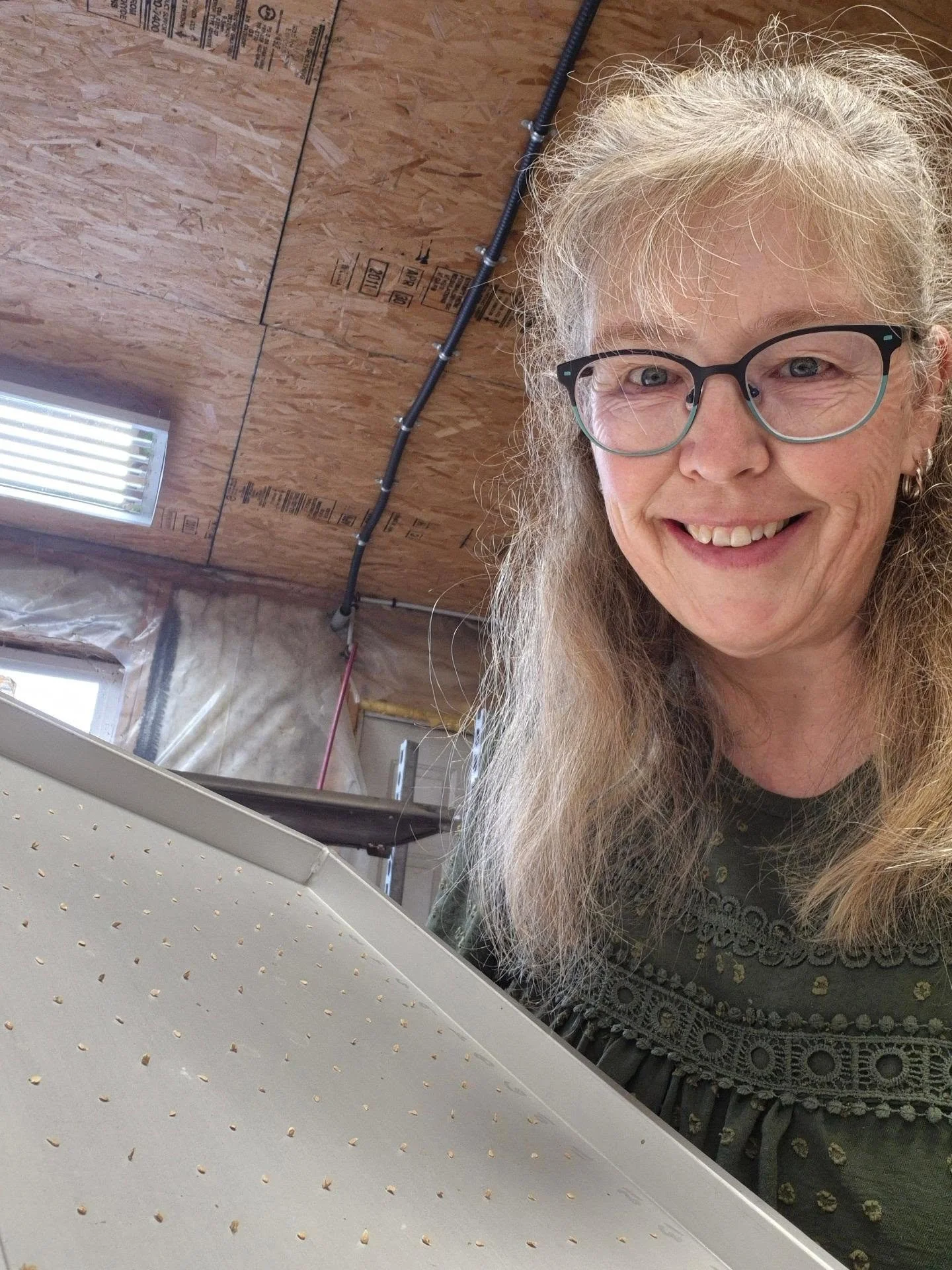 Filling in for seeding sure brings back memories 🥰 i started with that part 28 years ago and Trudy has been taking care of this for many years now 🙂
#deherdtgardens 
#memories