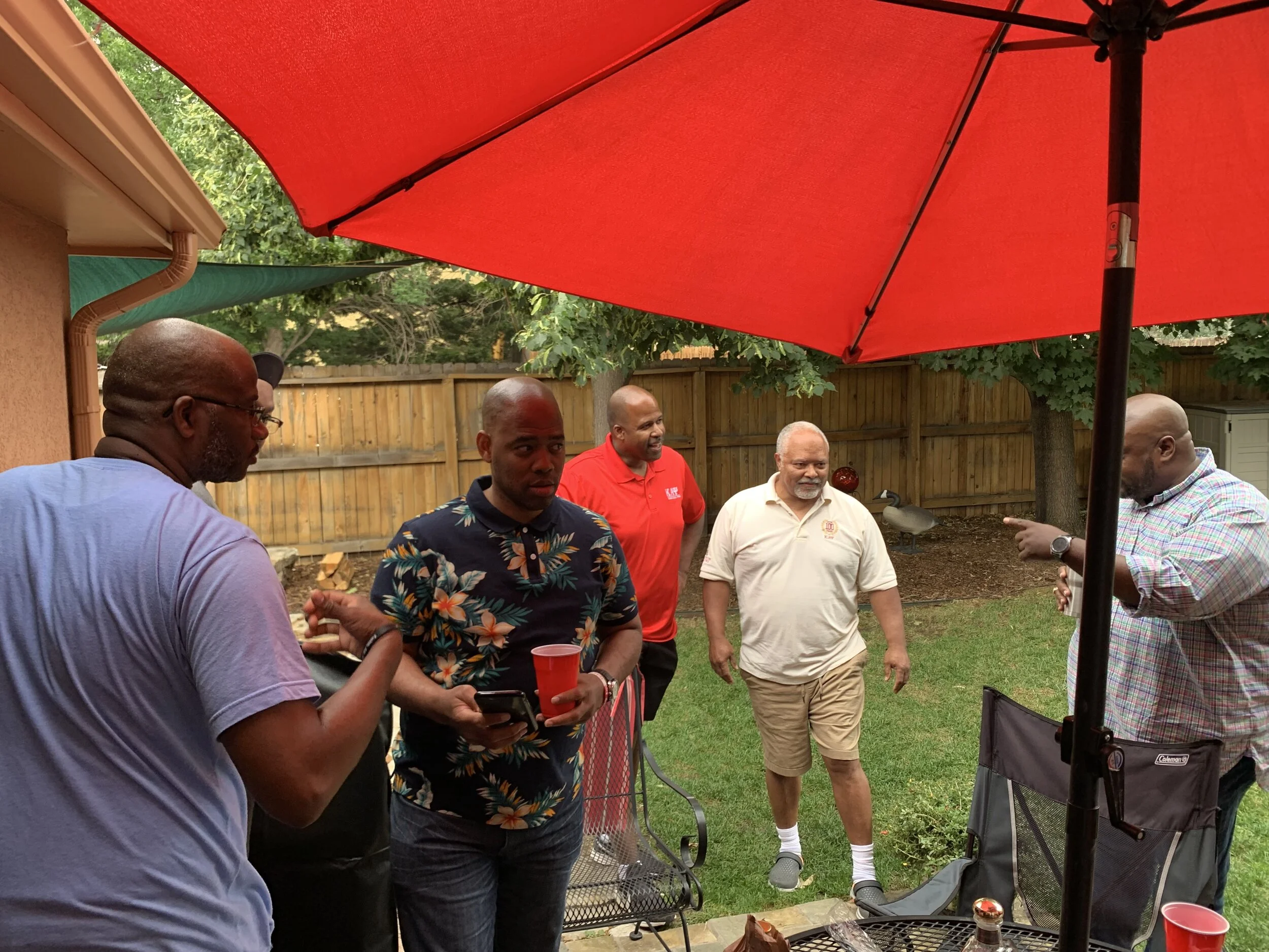 Senior Kappa brothers gathered outside