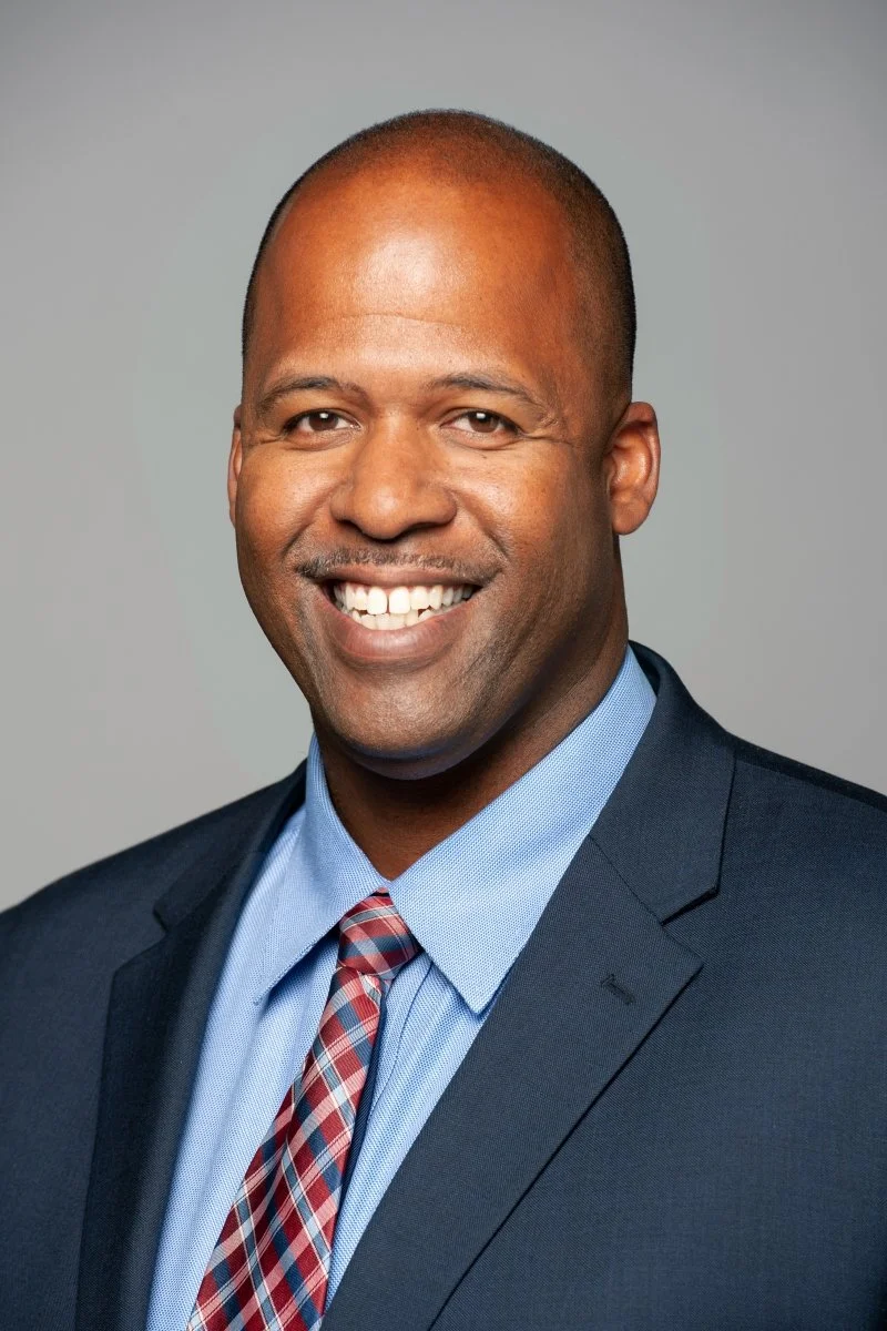 Dr. Eric Tucker