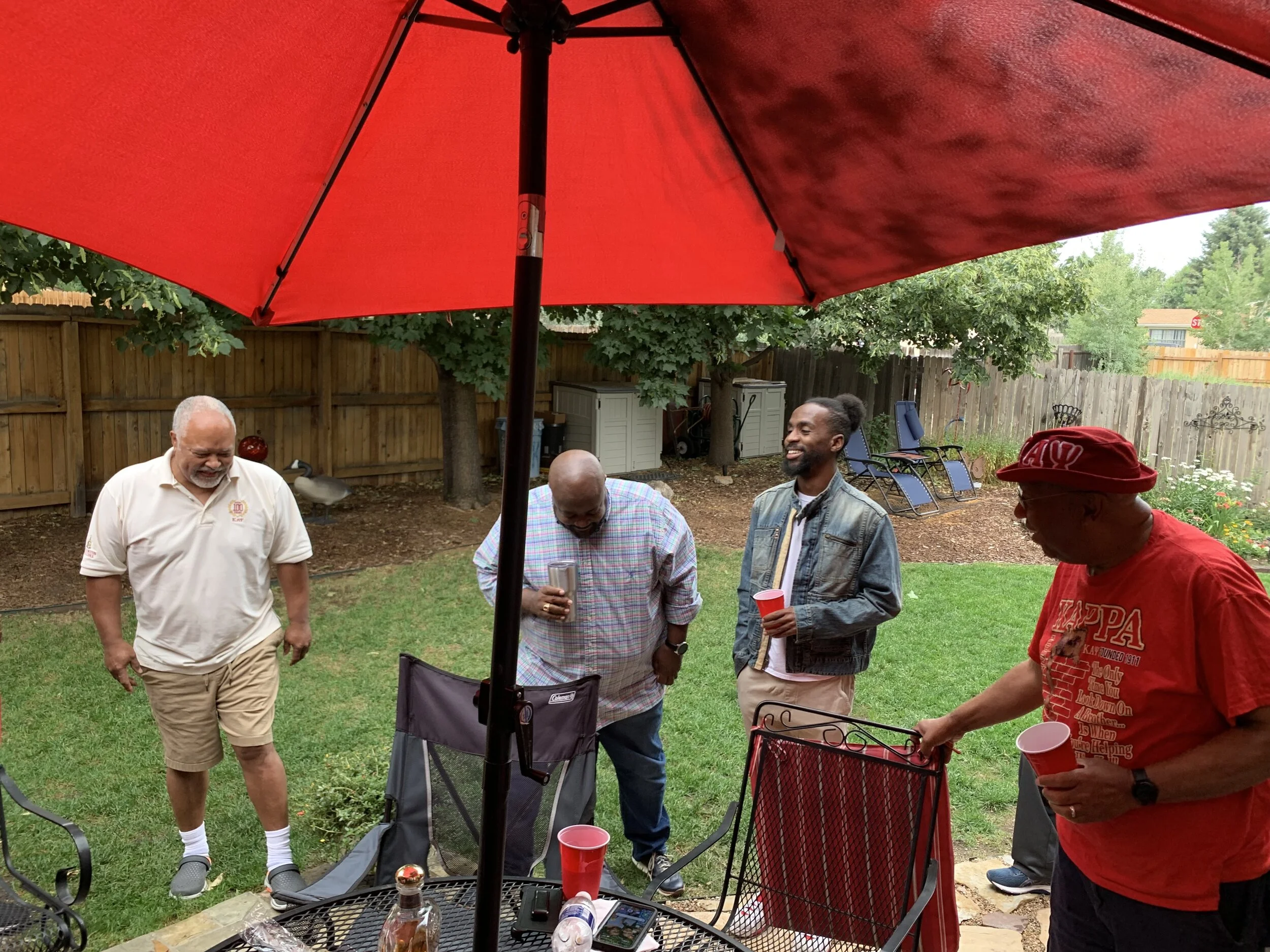 Senior Kappa fellowship outdoors
