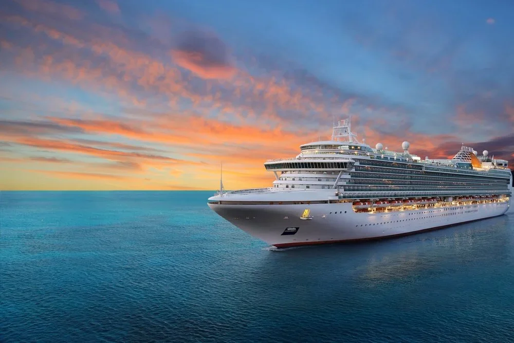 Luxury Cruising – The Art of Indulgence.