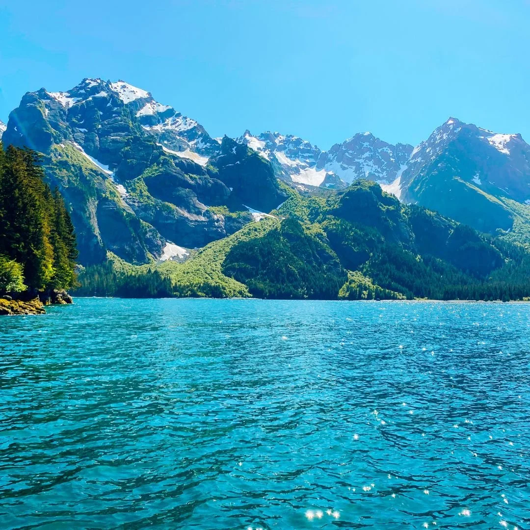 ✨ Alaska fact time! ✨

Did you know Alaska&rsquo;s shoreline stretches about 44,000 miles, more than double the length of the East and West coasts of the United States combined? With all its islands and inlets, the coast can feel endless. 🌊🗻

And b