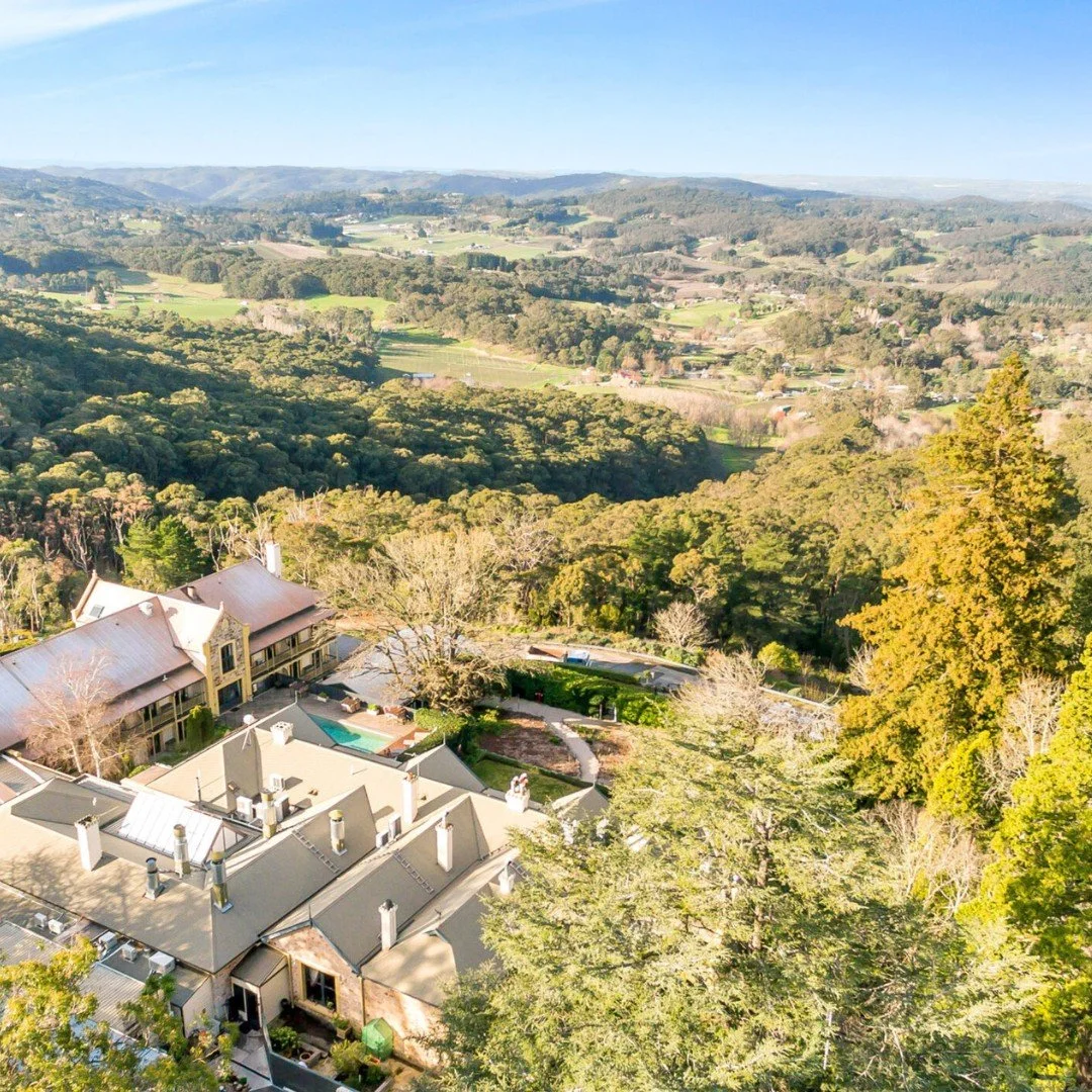 Mount Lofty House Adelaide Hills Escape

A timeless adults only retreat above the Adelaide Hills, Mount Lofty House brings together heritage character, valley views, and a slower, more considered style of travel. Set within a historic estate in Crafe