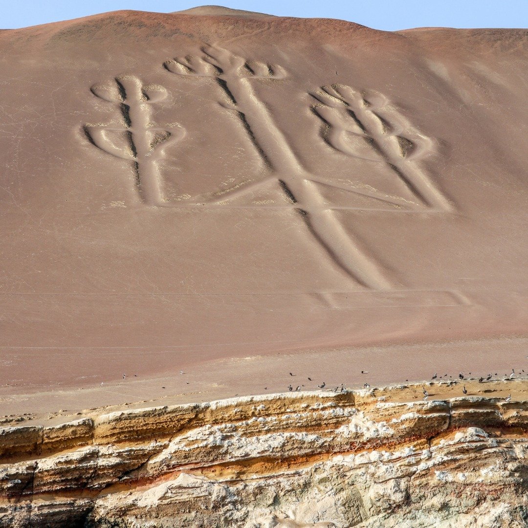 TRAVEL TRIVIA 🇵🇪

How did an ancient civilisation create enormous images across the Peruvian desert&mdash;designs best appreciated from high above?

Created more than 1,500 years ago, the mysterious Nazca Lines are vast geoglyphs etched into the de