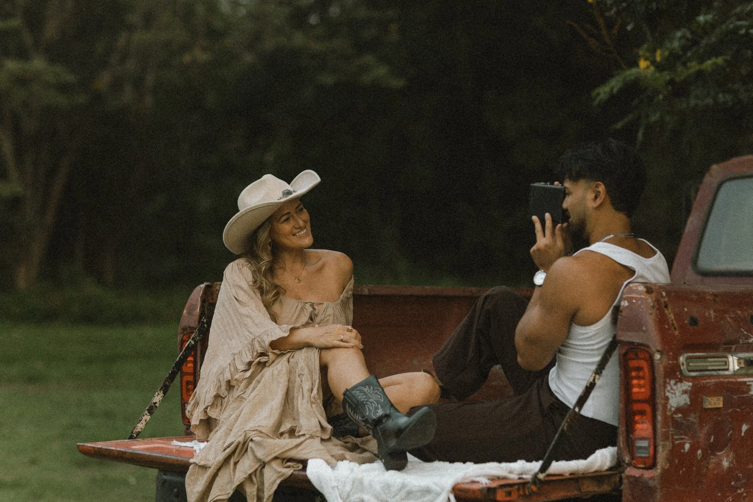 couples fun photoshoot gold coast lovers