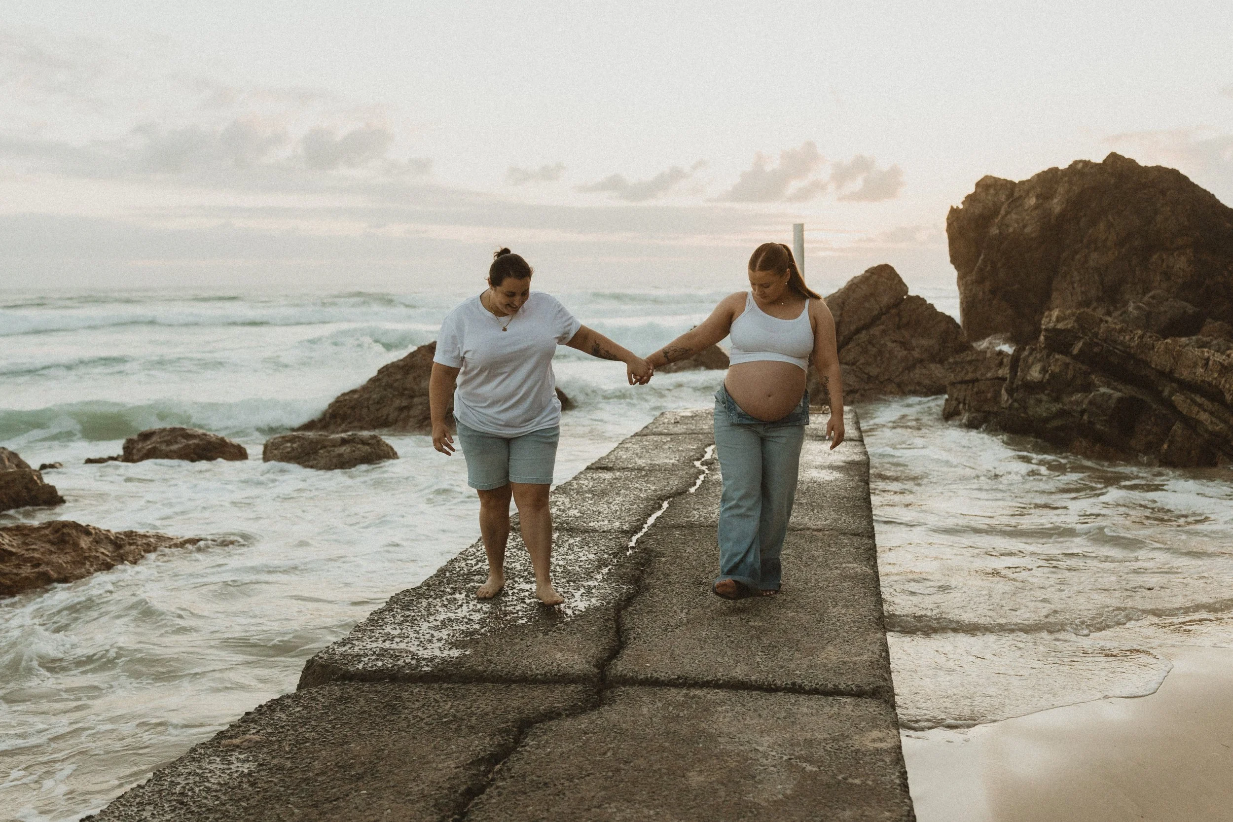 sunrise pregnancy photos same sex