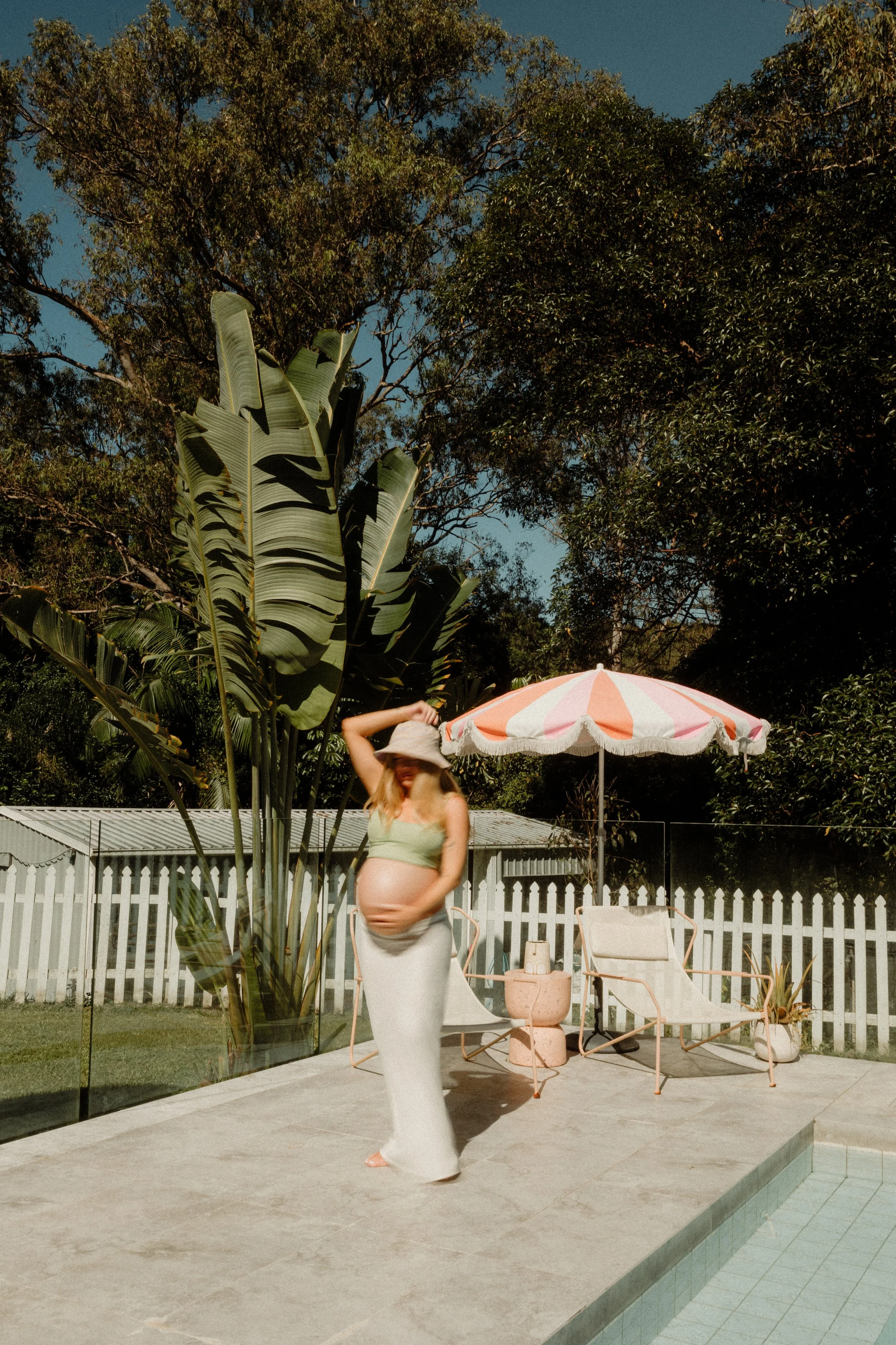 fun dancing maternity shoot