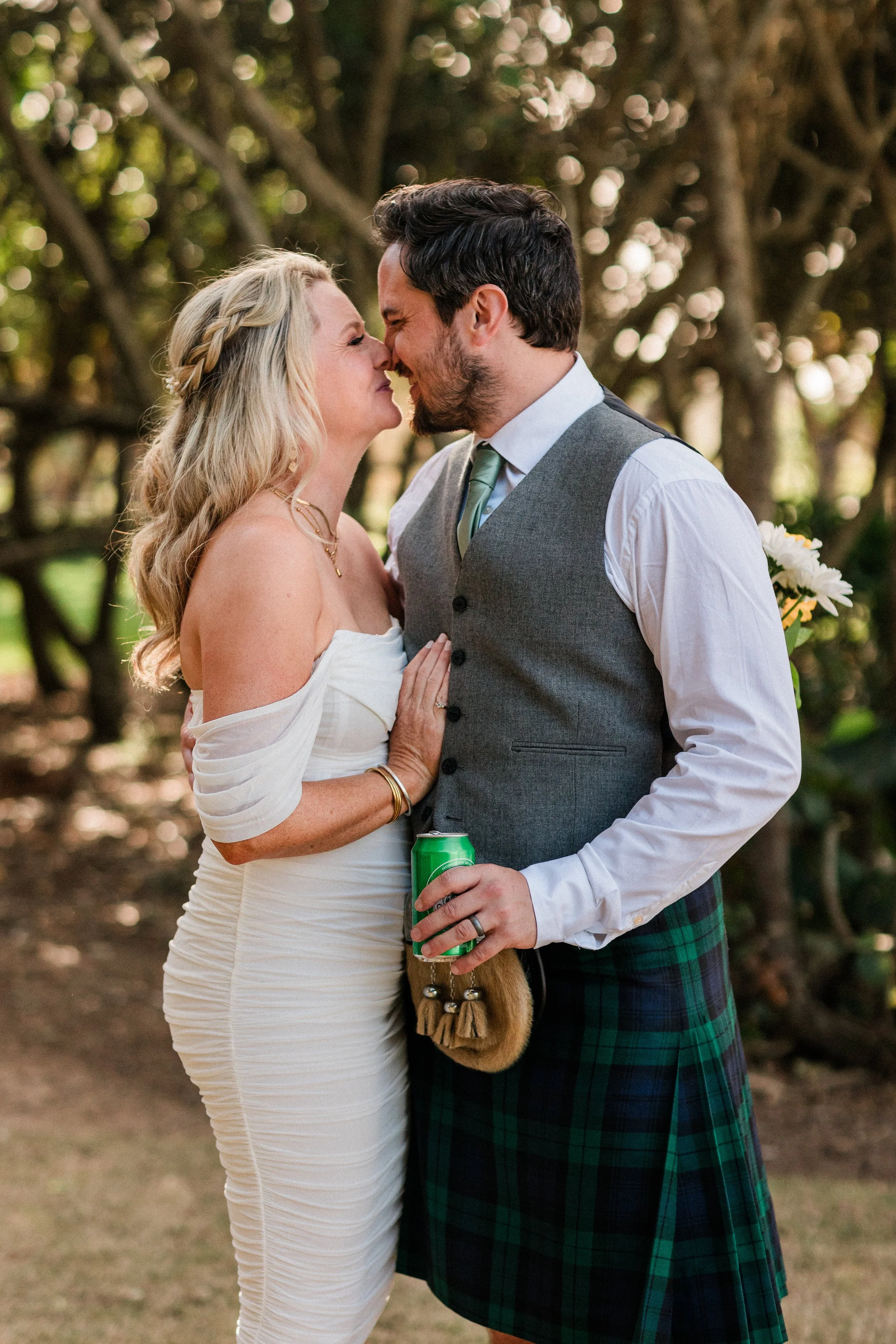 scottish wedding couple