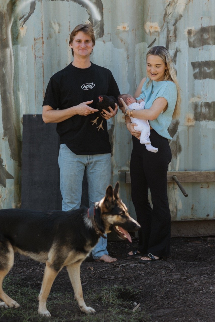 newborn family photos at home with pets
