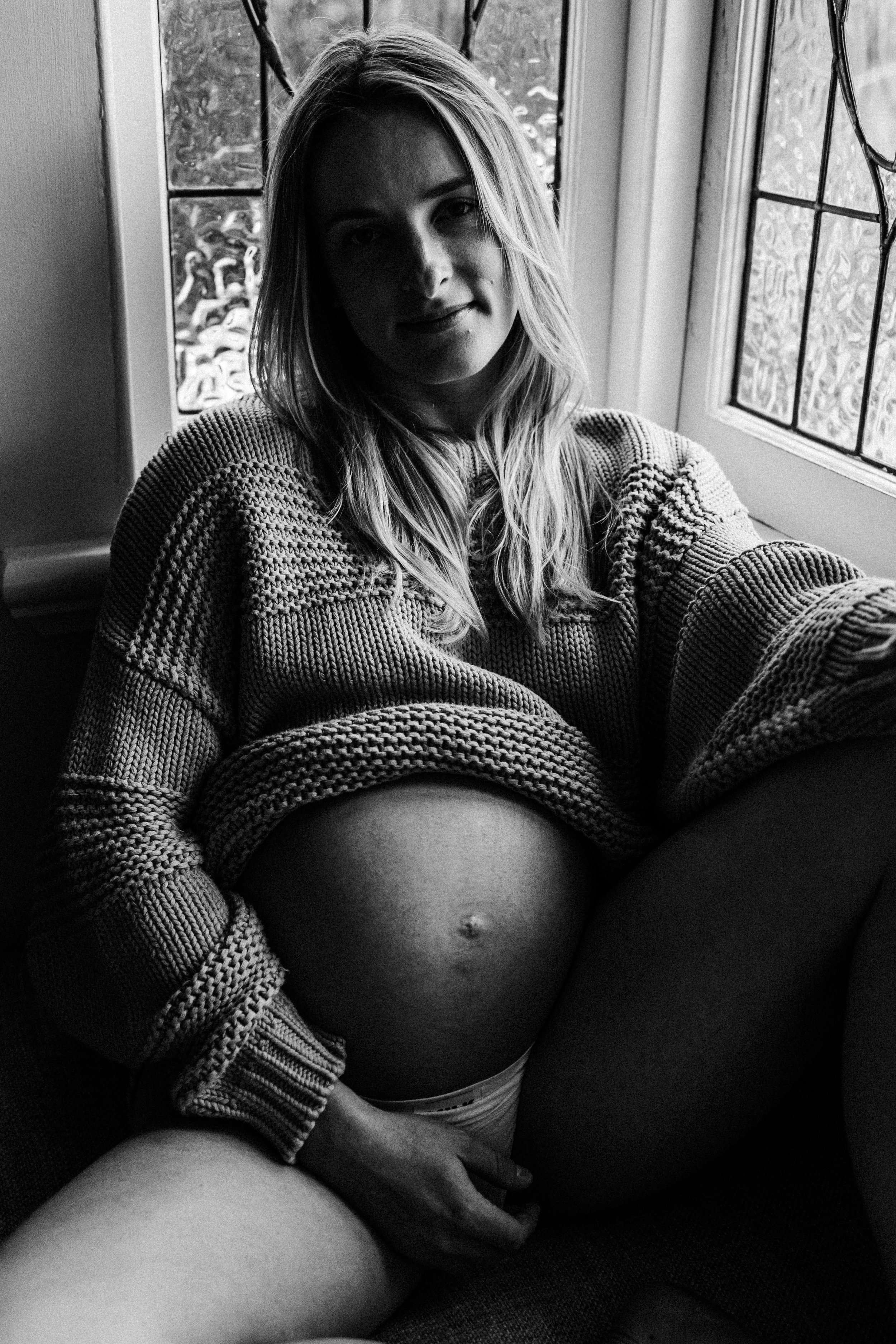 maternity shoot at home 