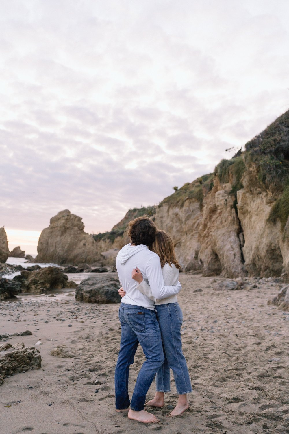 23.03.28_Matador Beach_Malibu Engagement Session L-auren + Eric_Melissa Rae Photography-113.jpg