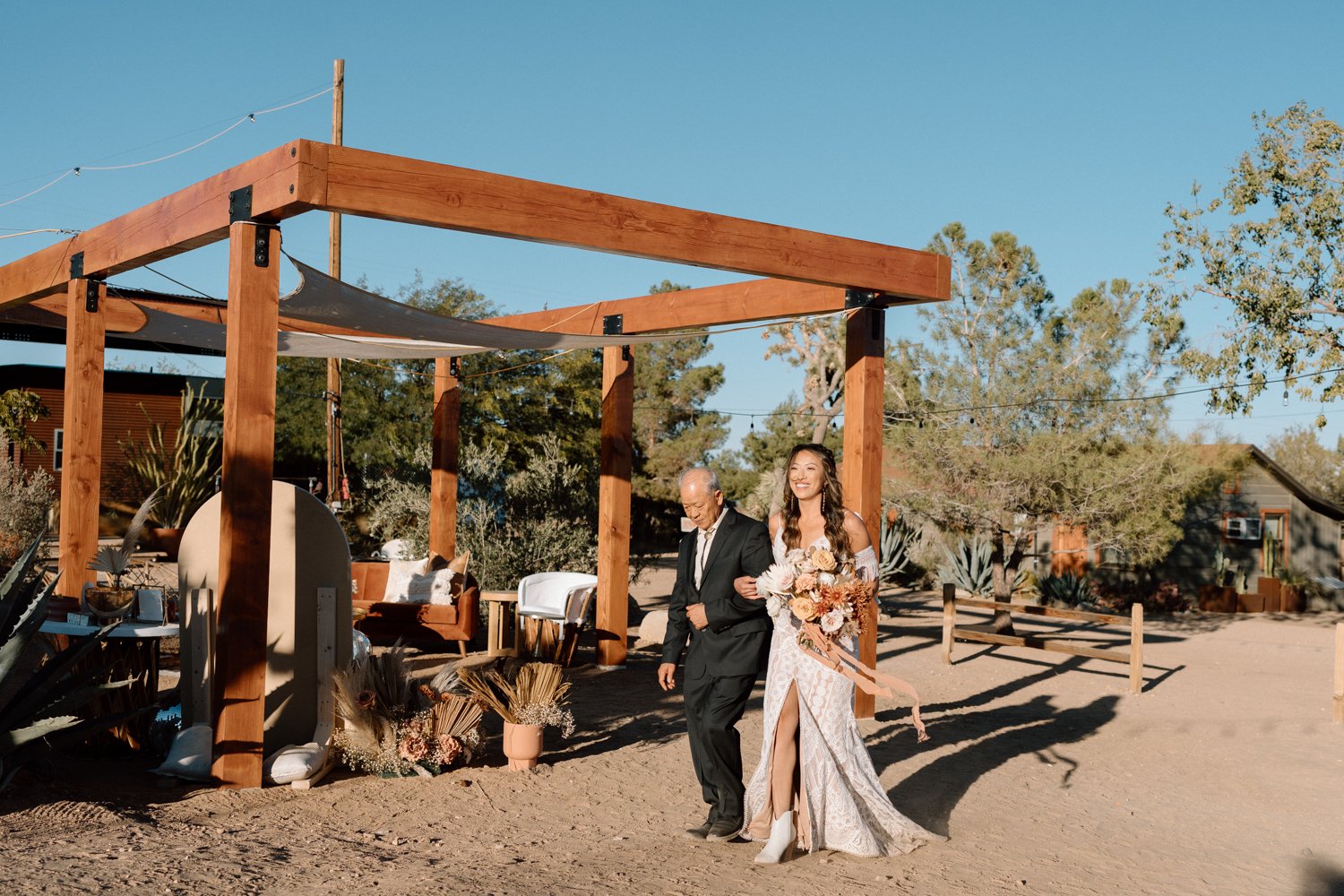 Rimrock_Joshua Tree_Wedding_Nicole Kirshner Photography_Melissa Rae Photography-25.jpg