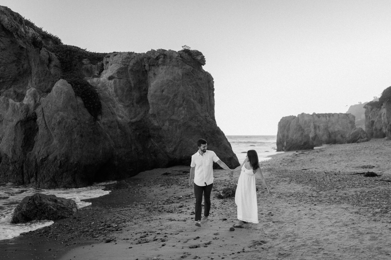 Matador Beach_Malibu_Engagement Session_Ali + Matt_Melissa Rae Photography-3.jpg