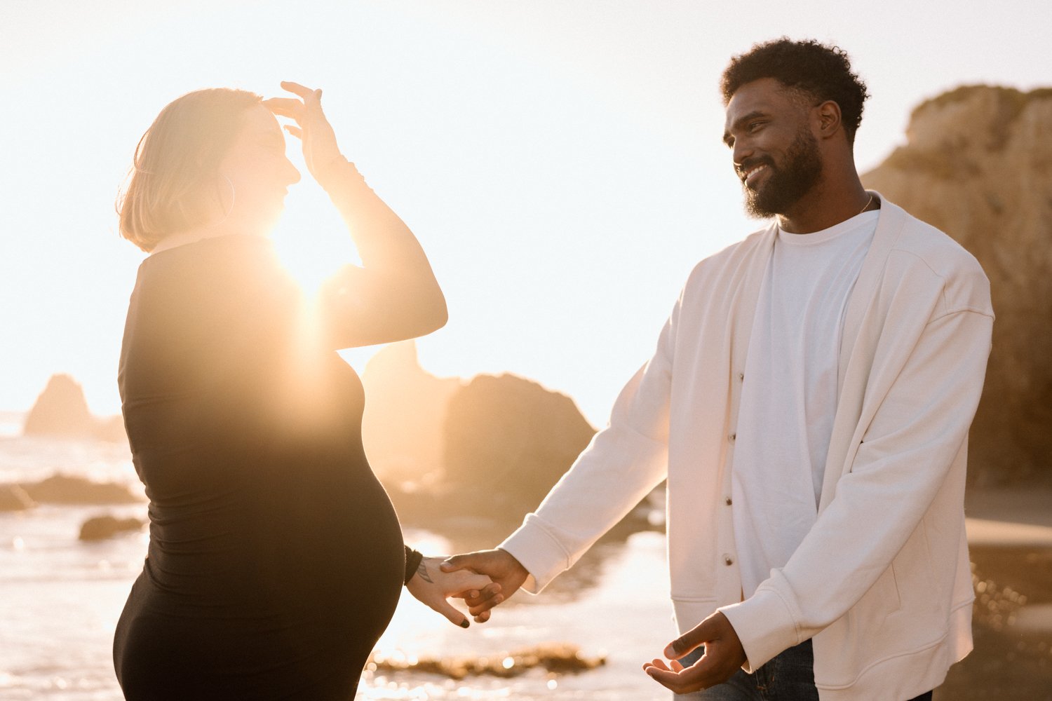 El Matador Beach_Maternity_Sarah-Kelly + Keenen Wayans_Melissa Rae Photography-8.jpg