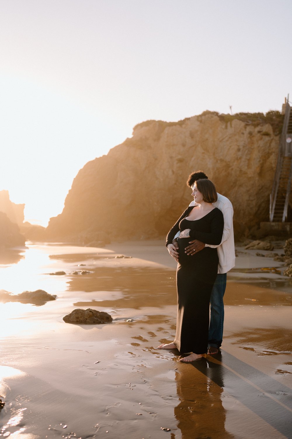 El Matador Beach_Maternity_Sarah-Kelly + Keenen Wayans_Melissa Rae Photography-14.jpg