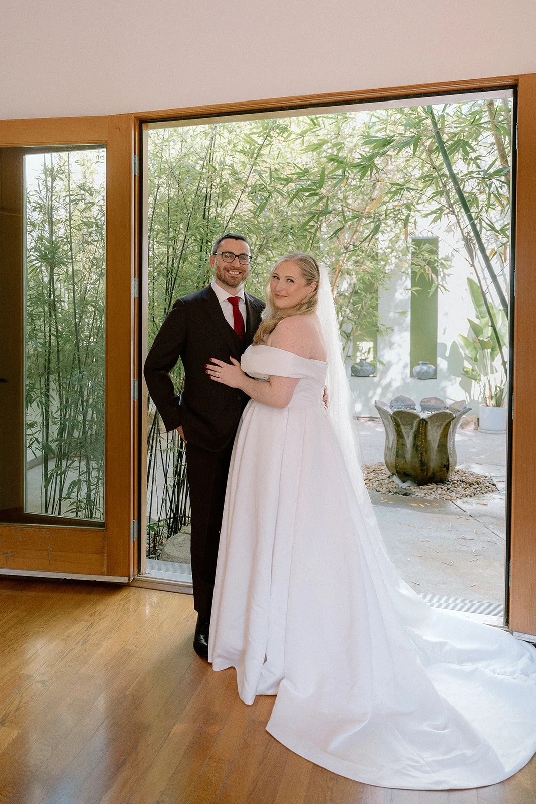 Emanuela + Josh_Wedding_Inn of the Seventh Ray_Topanga_25.10.04_Melissa Rae Photography-145.jpg