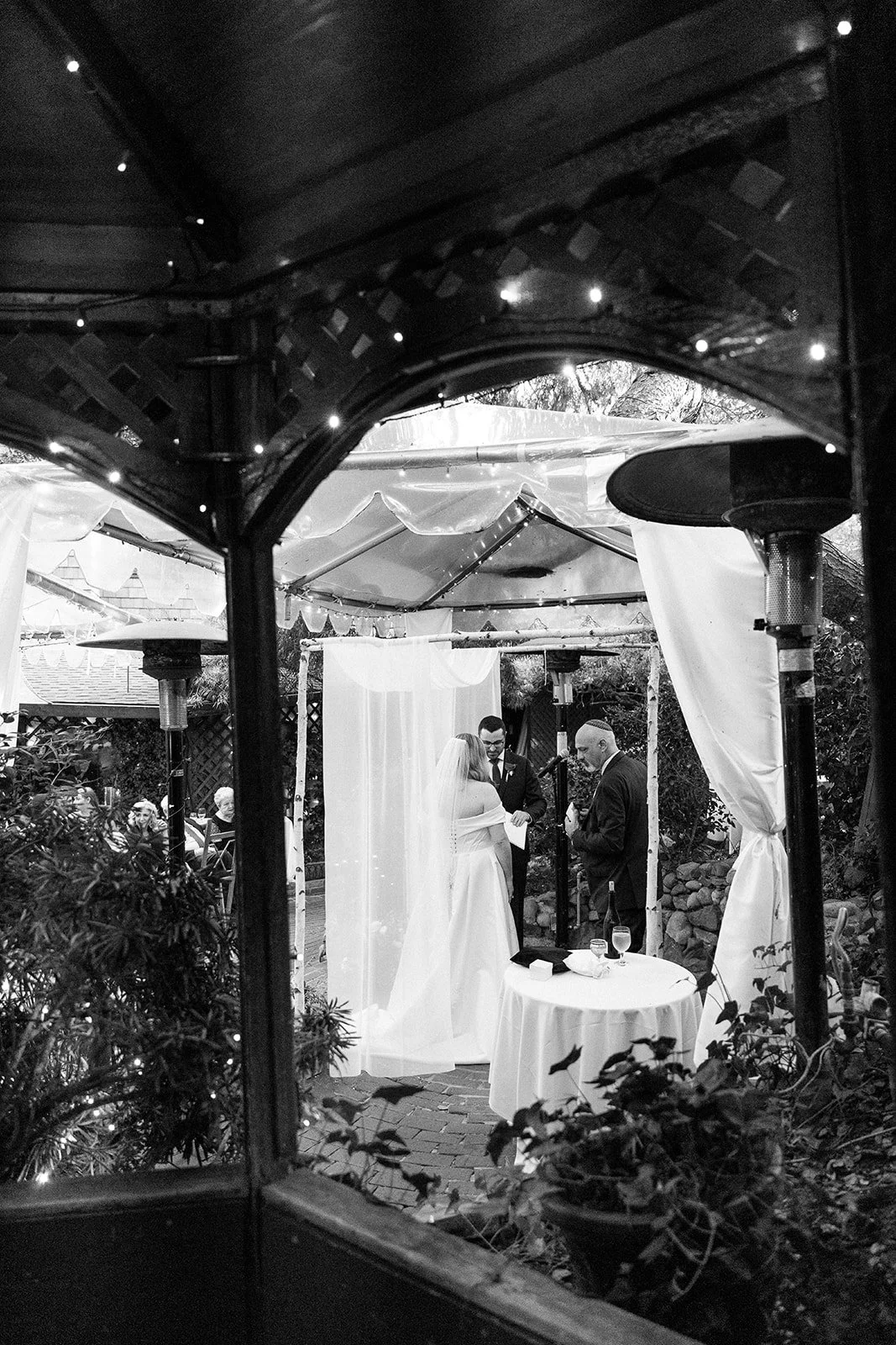 Emanuela + Josh_Wedding_Inn of the Seventh Ray_Topanga_25.10.04_Melissa Rae Photography-387.jpg