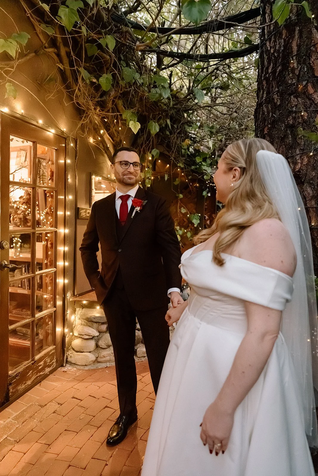 Emanuela + Josh_Wedding_Inn of the Seventh Ray_Topanga_25.10.04_Melissa Rae Photography-602.jpg