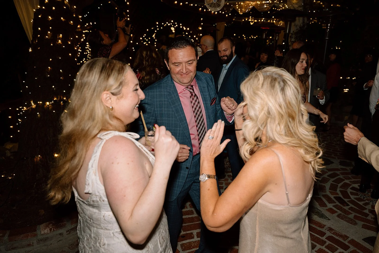 Emanuela + Josh_Wedding_Inn of the Seventh Ray_Topanga_25.10.04_Melissa Rae Photography-860.jpg