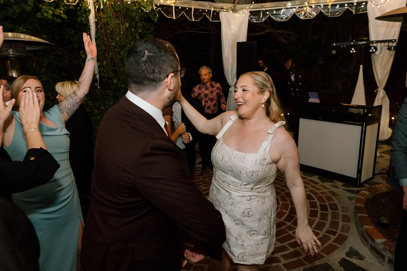 Emanuela + Josh_Wedding_Inn of the Seventh Ray_Topanga_25.10.04_Melissa Rae Photography-896.jpg