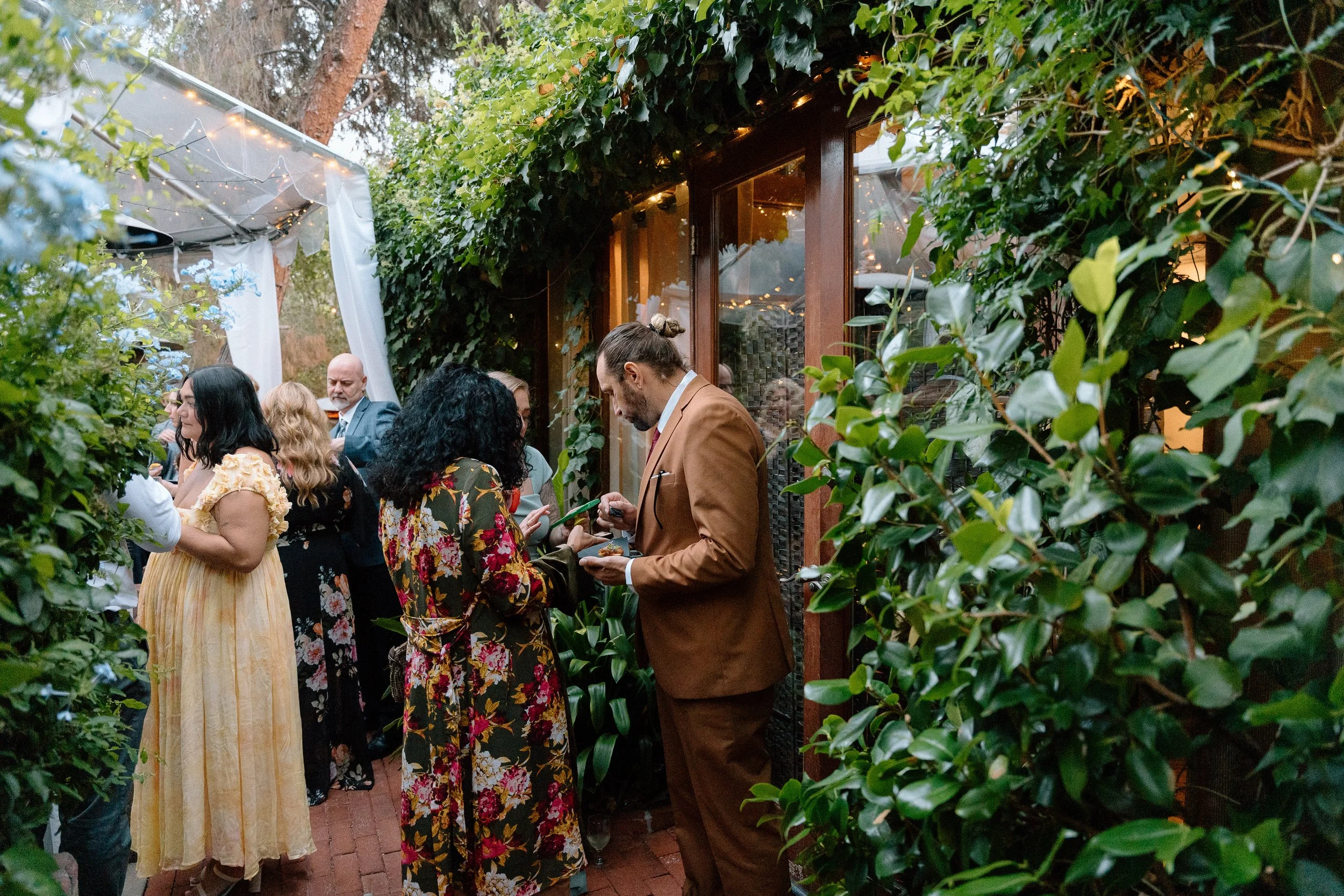 Emanuela + Josh_Wedding_Inn of the Seventh Ray_Topanga_25.10.04_Melissa Rae Photography-528.jpg