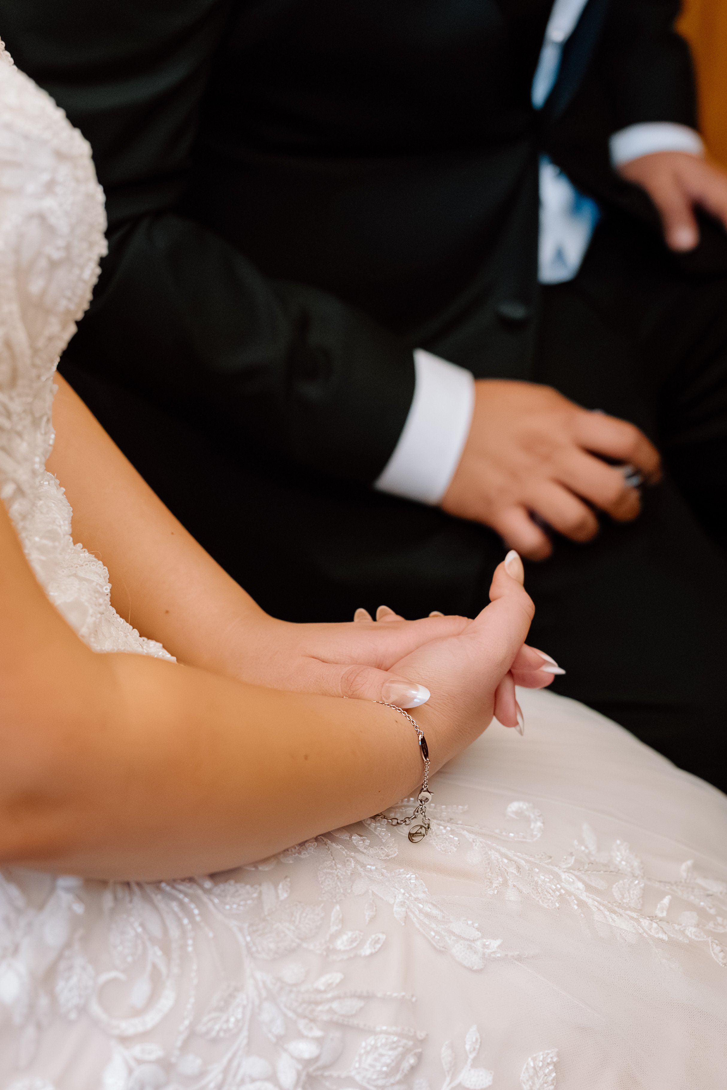 Josh + Vi_Wedding_San Francisco City Hall_26.04.09_Melissa Rae Photography-15.jpg