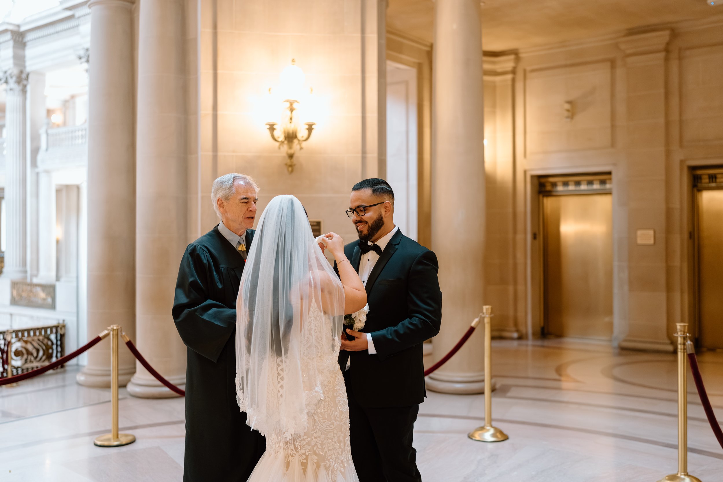 Josh + Vi_Wedding_San Francisco City Hall_26.04.09_Melissa Rae Photography-28.jpg