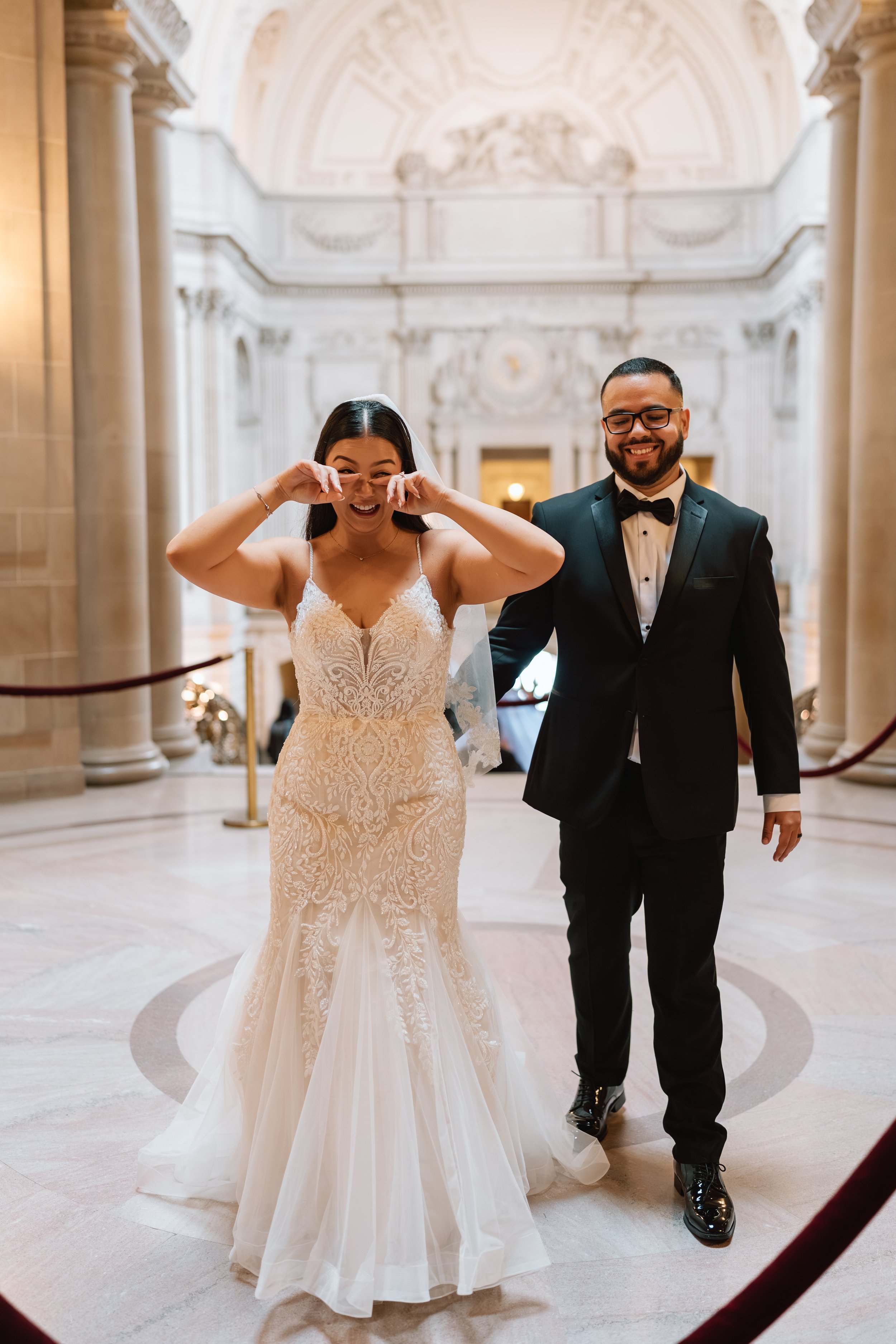 Josh + Vi_Wedding_San Francisco City Hall_26.04.09_Melissa Rae Photography-43.jpg
