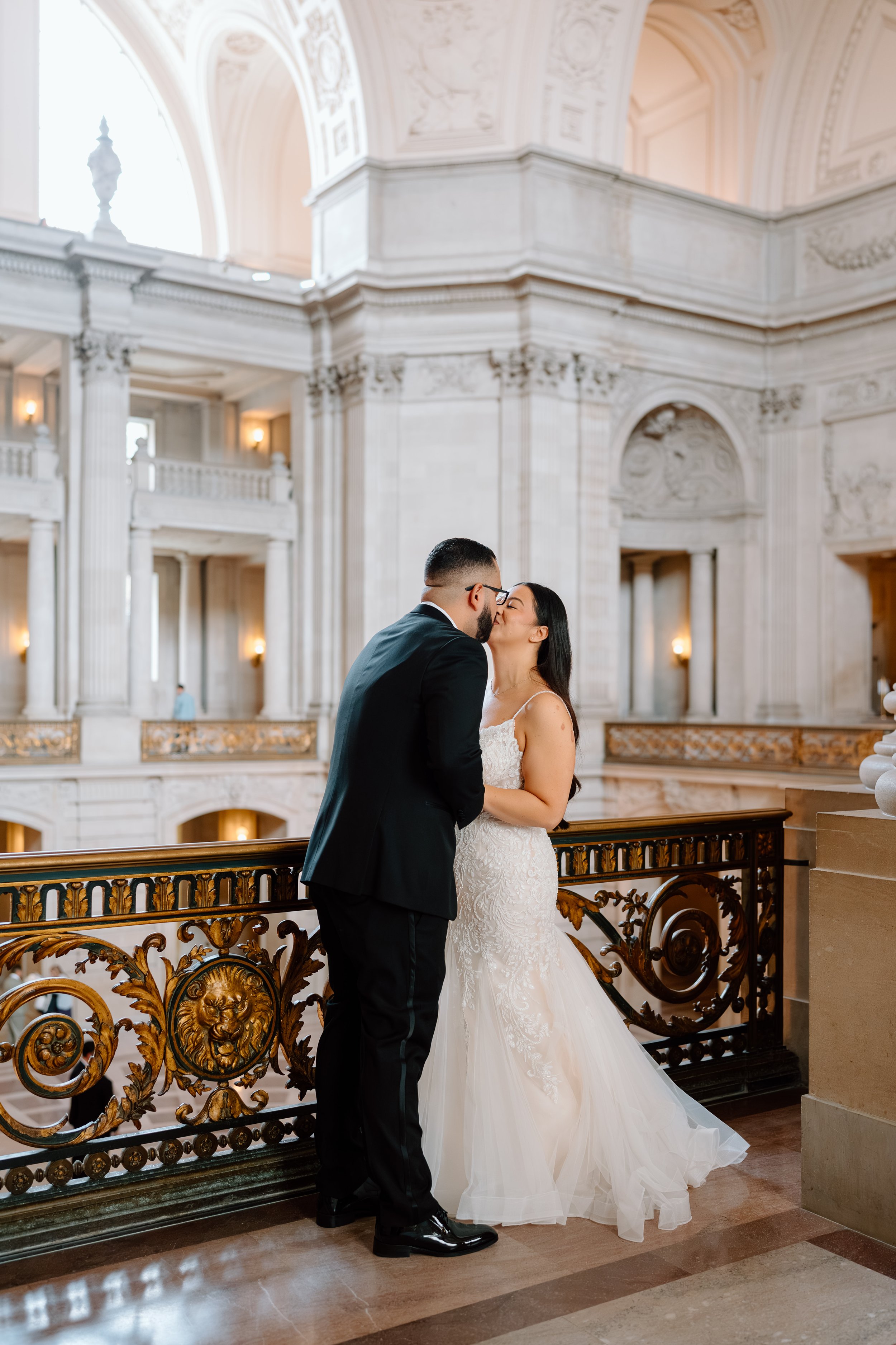 Josh + Vi_Wedding_San Francisco City Hall_26.04.09_Melissa Rae Photography-61.jpg