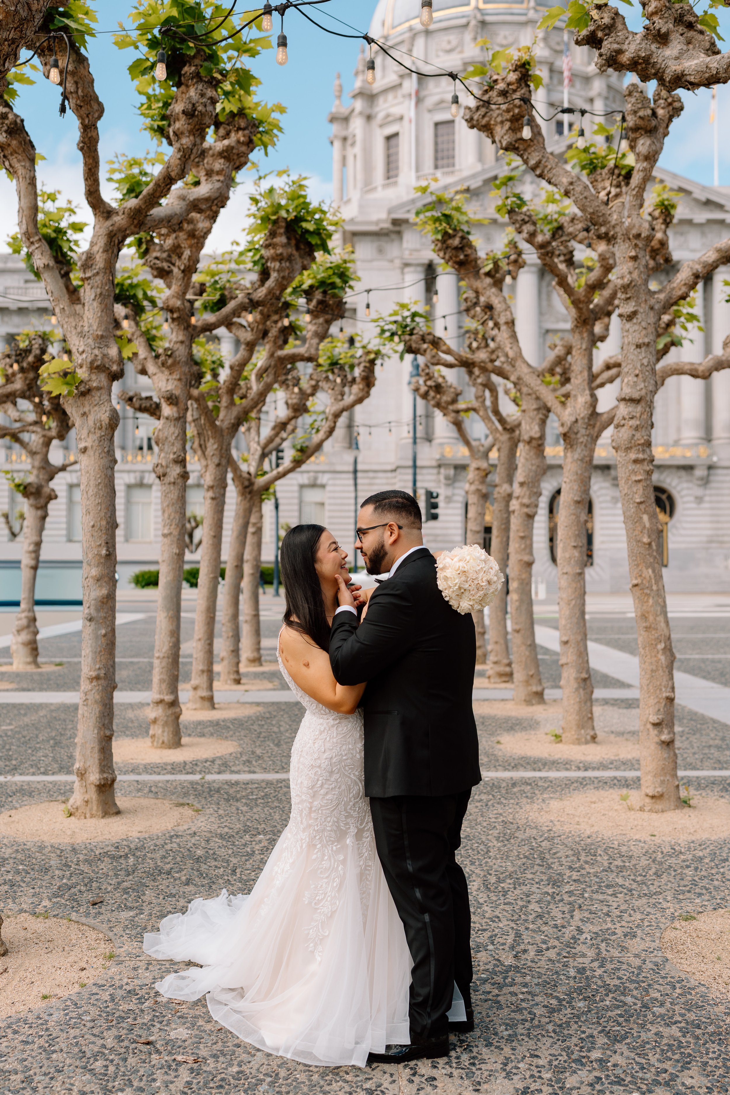 Josh + Vi_Wedding_San Francisco City Hall_26.04.09_Melissa Rae Photography-167.jpg