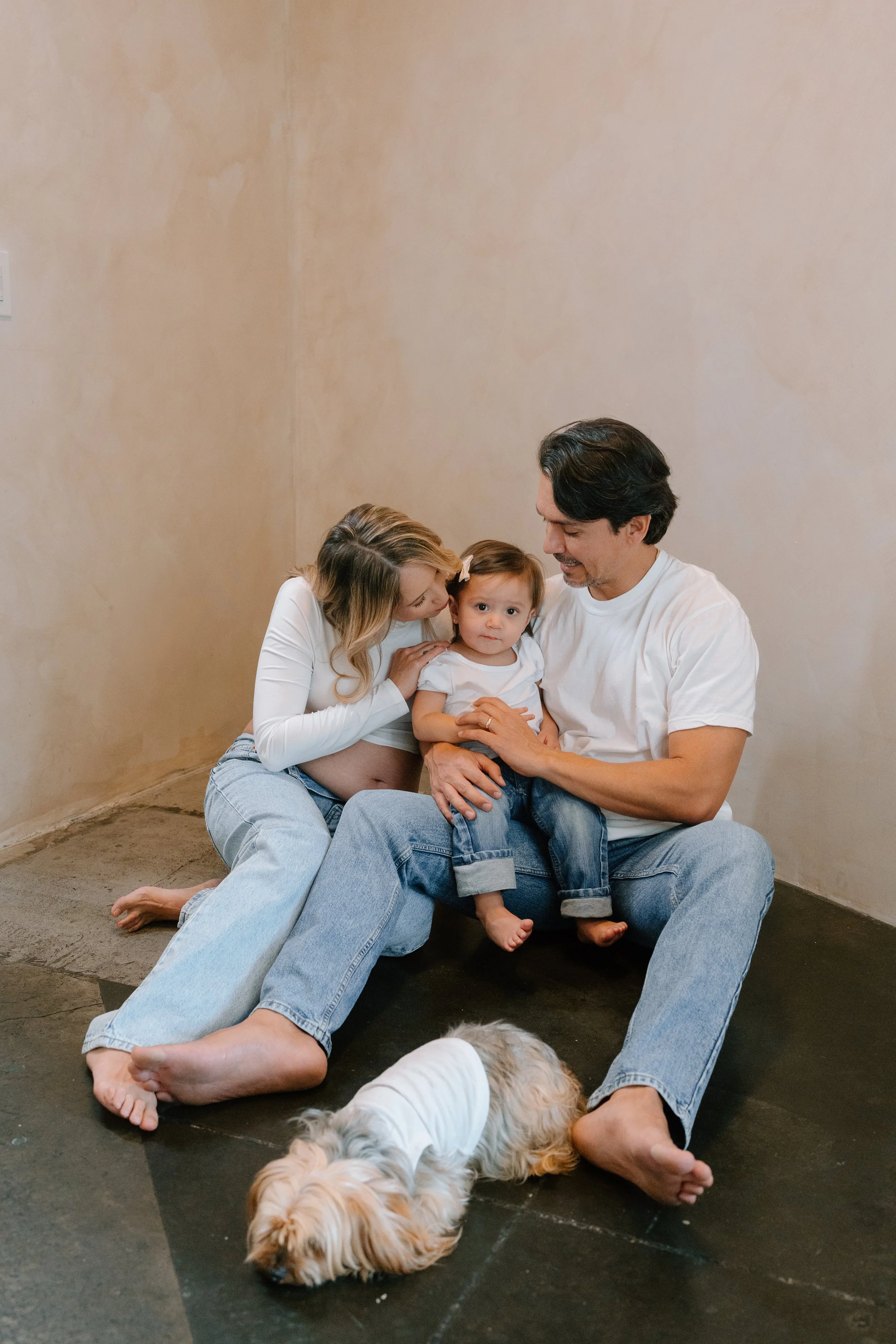 Ana + Servando_Maternity_Costa Mesa_26.05.17_Melissa Rae Photography-37.jpg