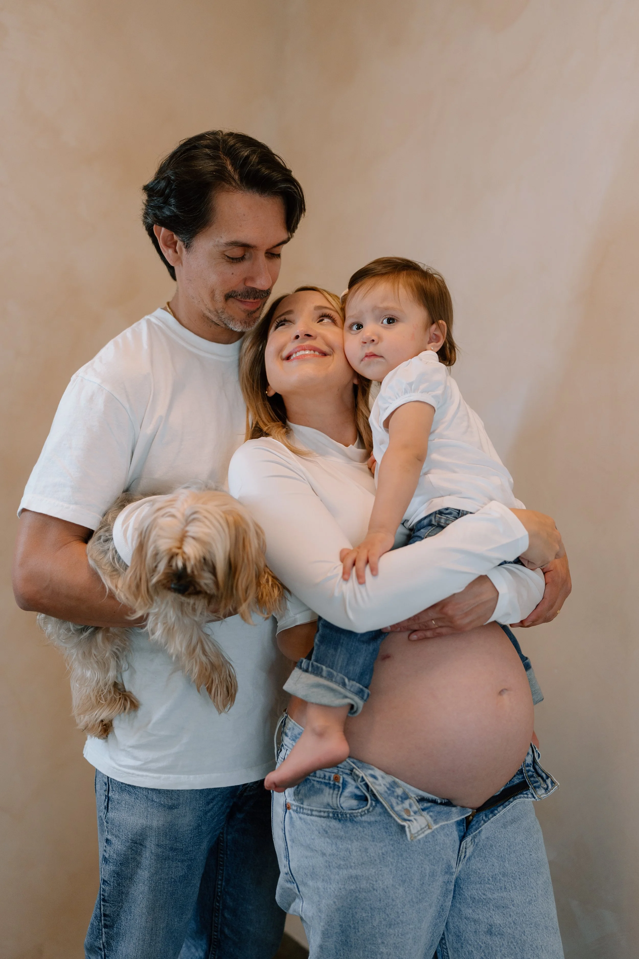 Ana + Servando_Maternity_Costa Mesa_26.05.17_Melissa Rae Photography-79.jpg