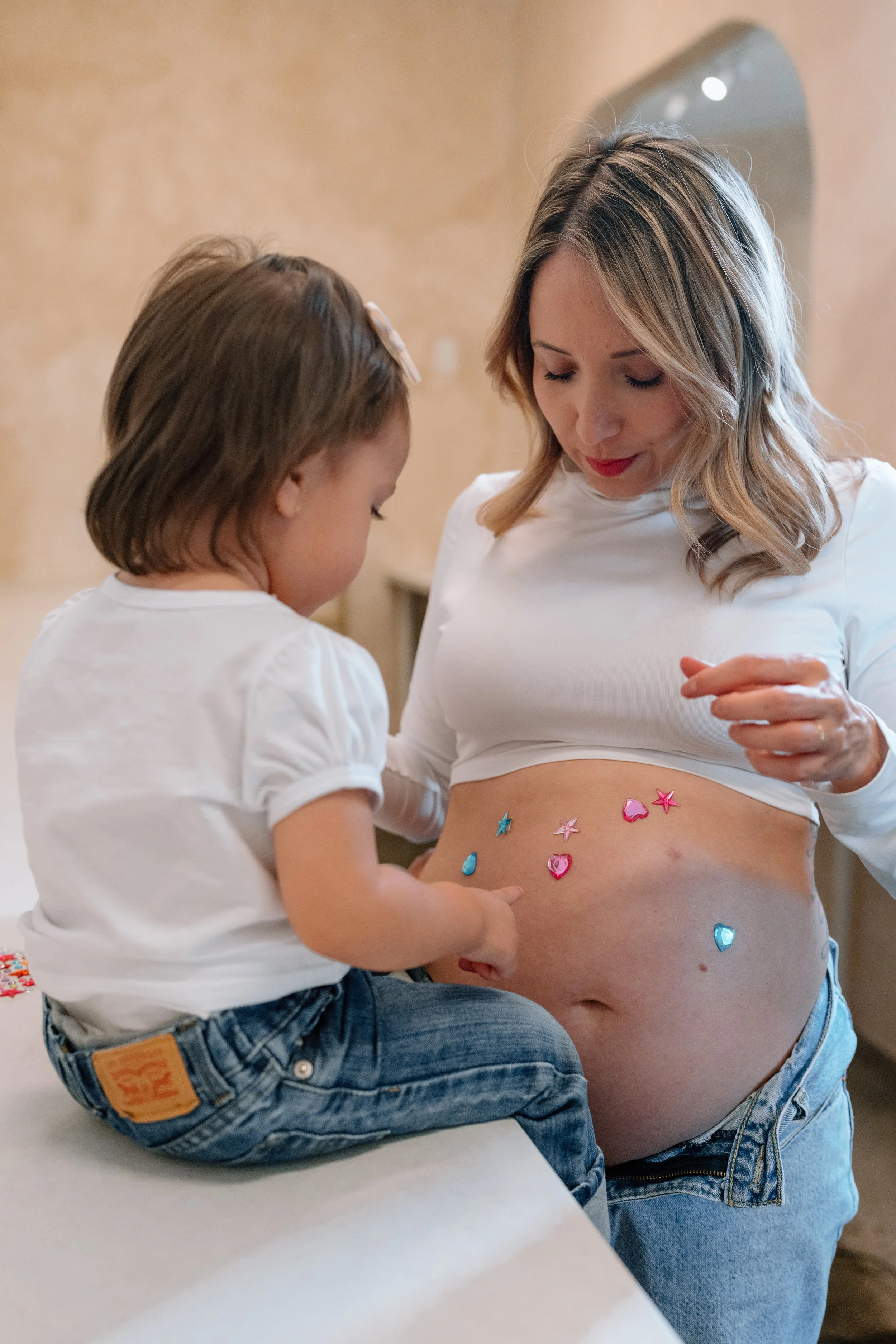 Ana + Servando_Maternity_Costa Mesa_26.05.17_Melissa Rae Photography-86.jpg