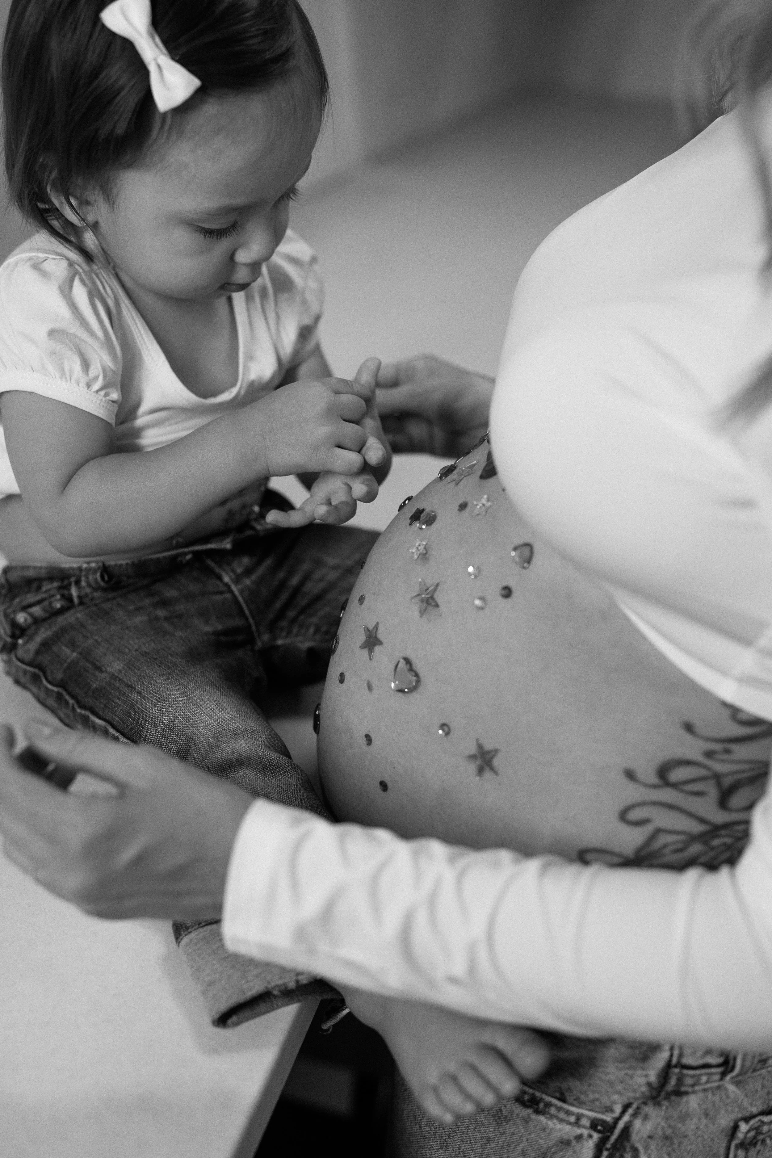 Ana + Servando_Maternity_Costa Mesa_26.05.17_Melissa Rae Photography-123.jpg