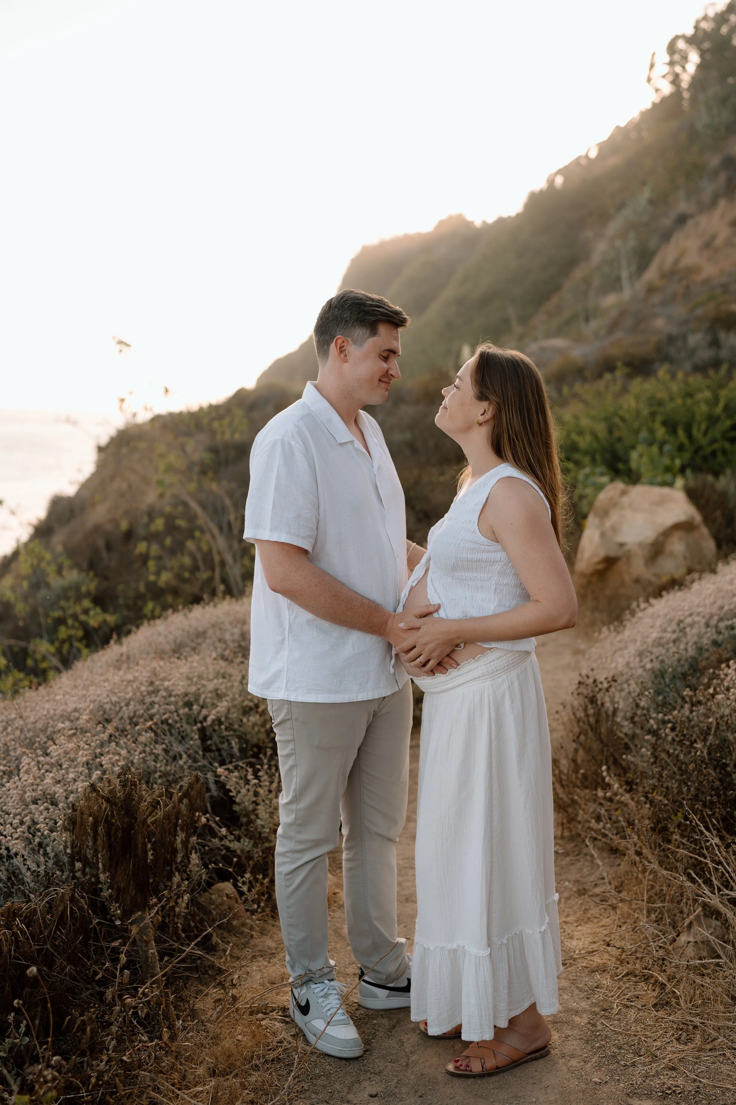 Jenny + Matt_Maternity_La Piedra Beach - Malibu_26.06.24_Melissa Rae Photography-15.jpg