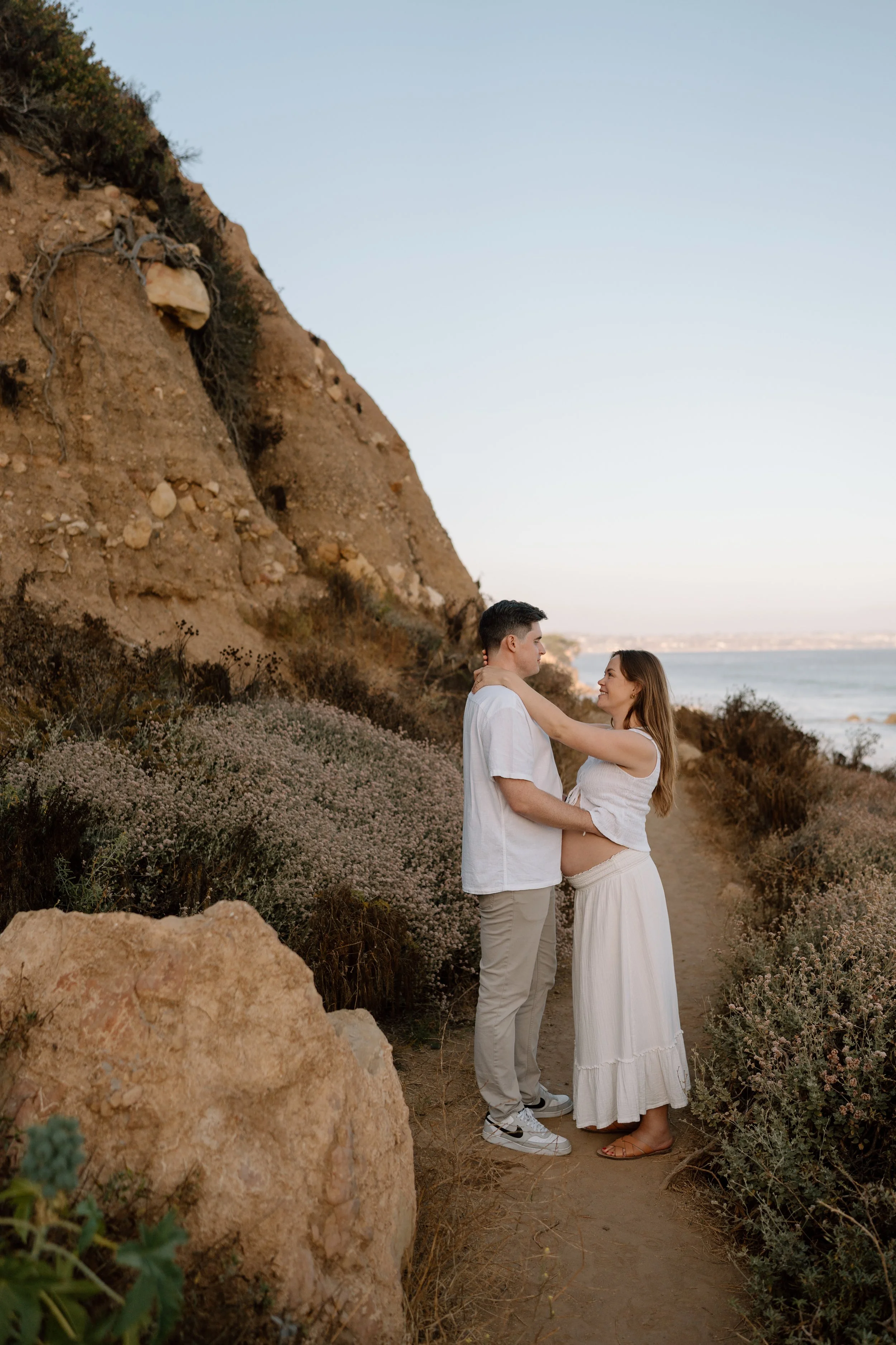 Jenny + Matt_Maternity_La Piedra Beach - Malibu_26.06.24_Melissa Rae Photography-34.jpg