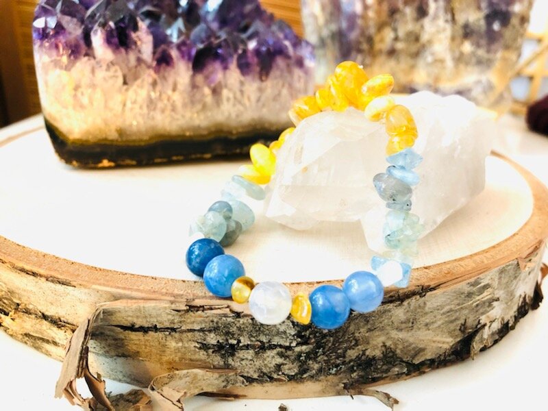 bracelet 02.jpg