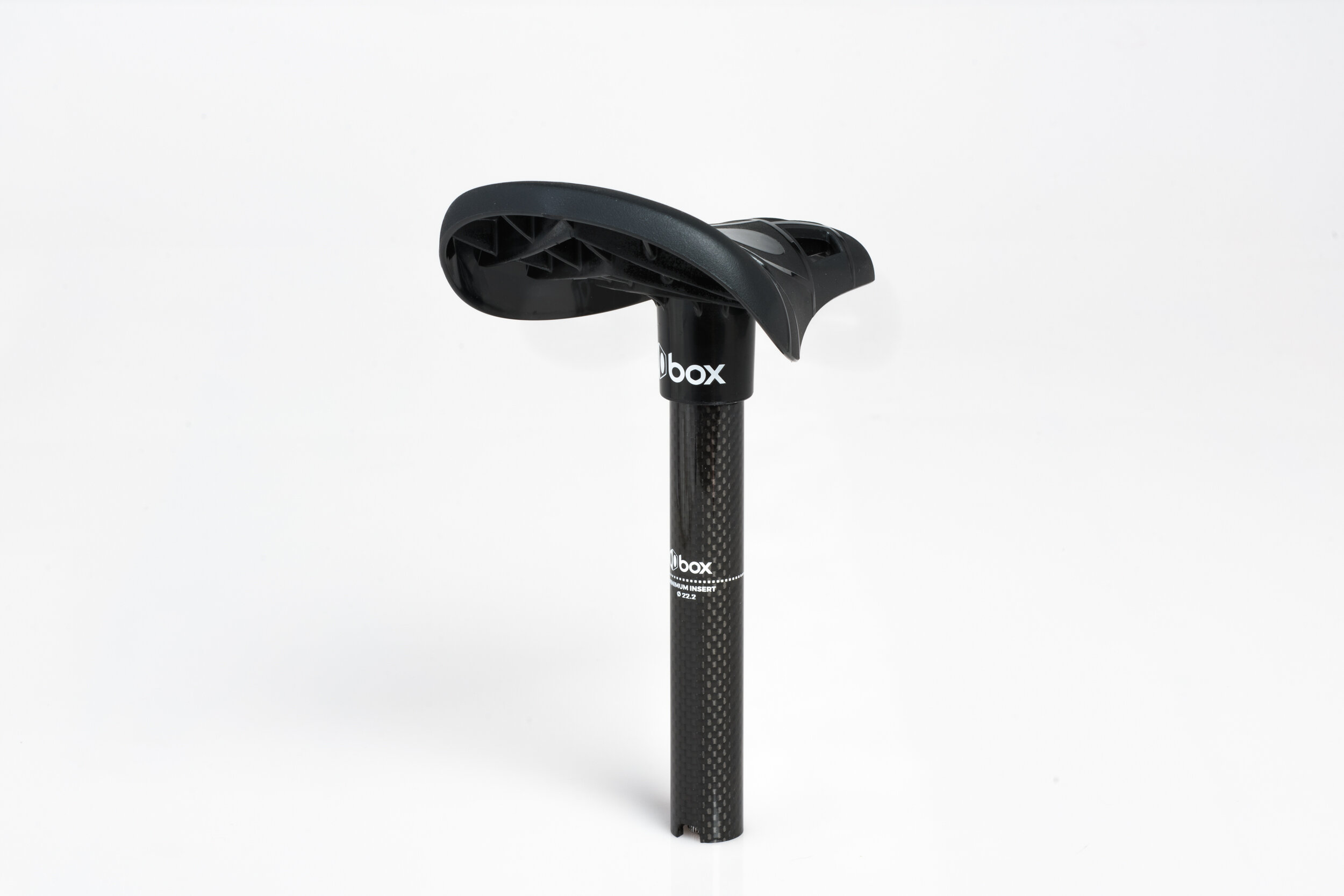 BoxOneSaddleSmall22.2carbonpostblk-3.jpg