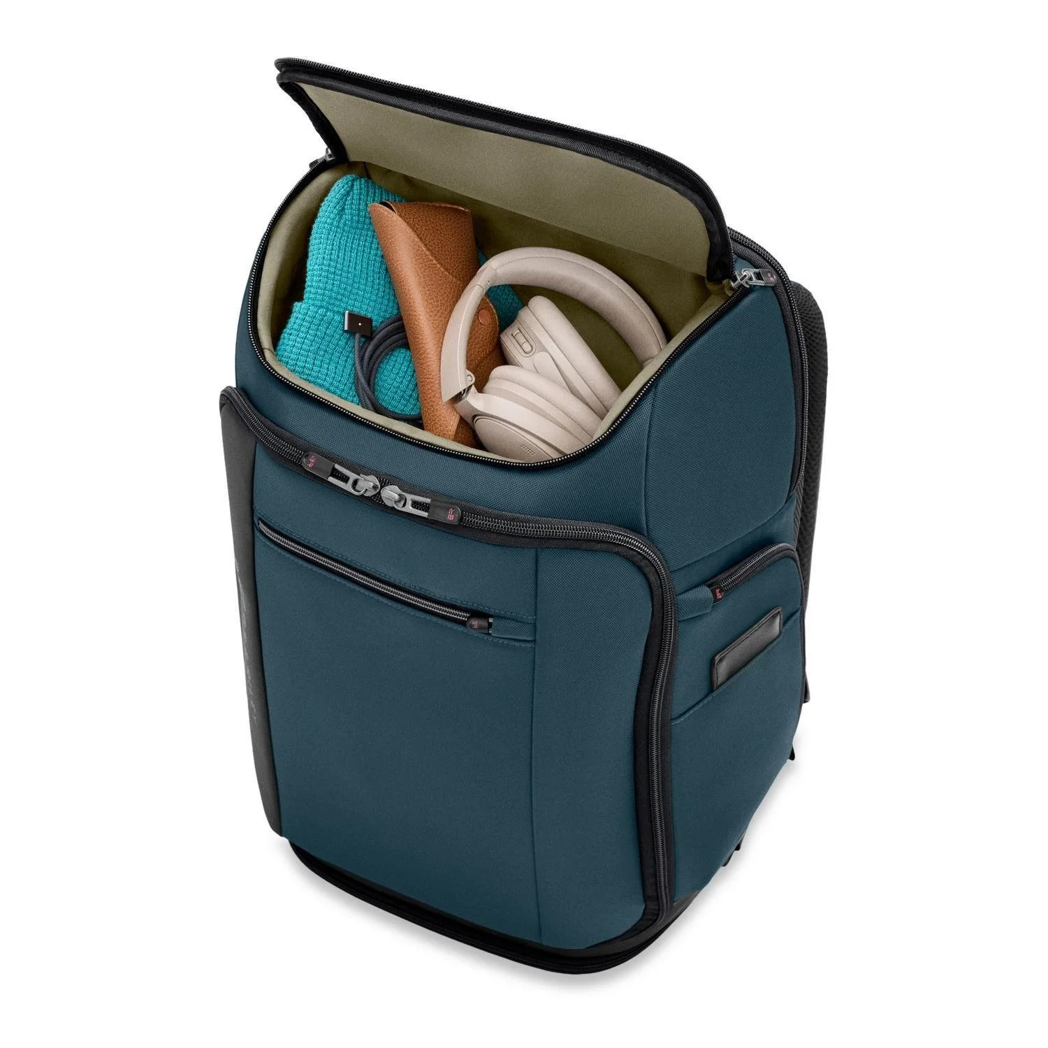 ZXK225-26_StashPocket.jpg (Copy)